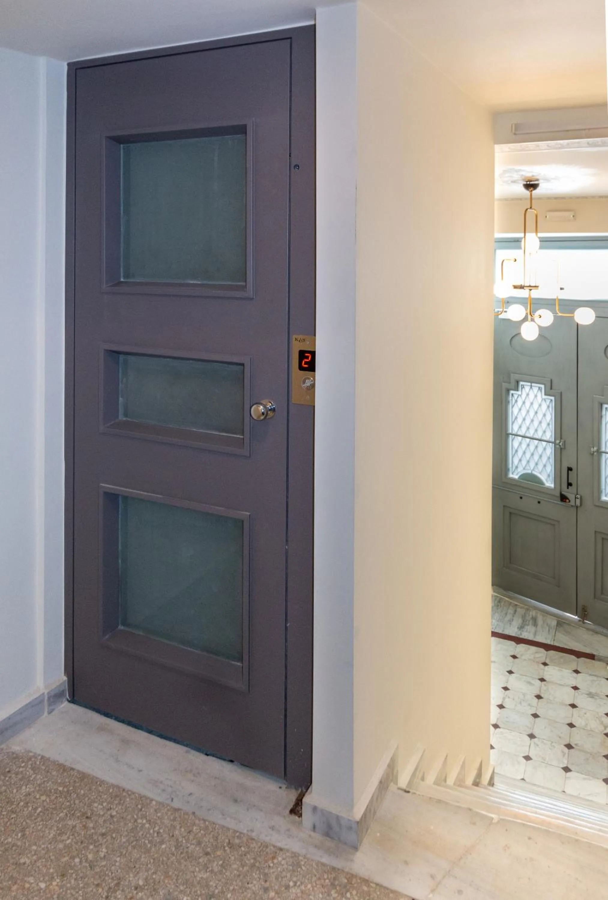 Facade/entrance in Paleo Suites