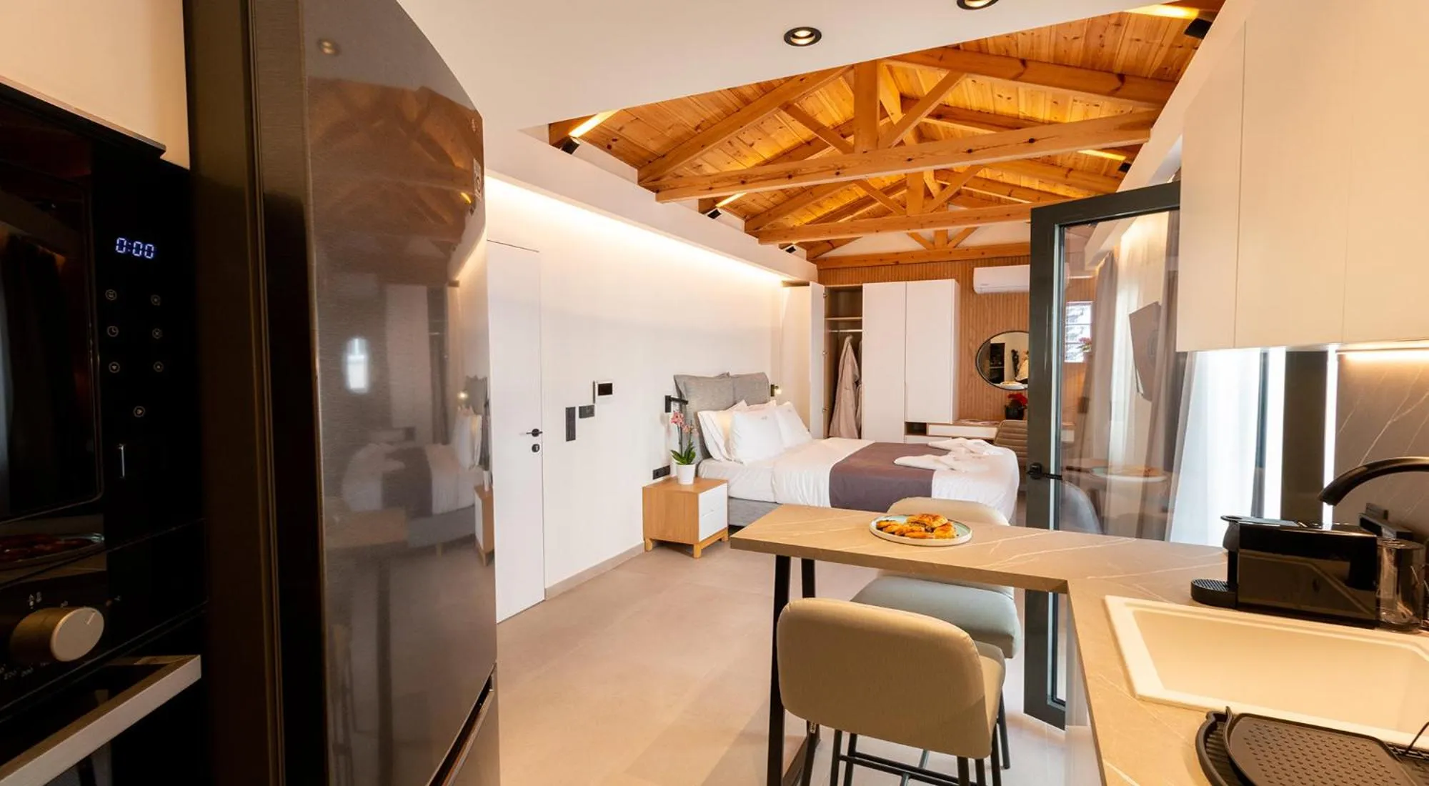 Bedroom in Paleo Suites