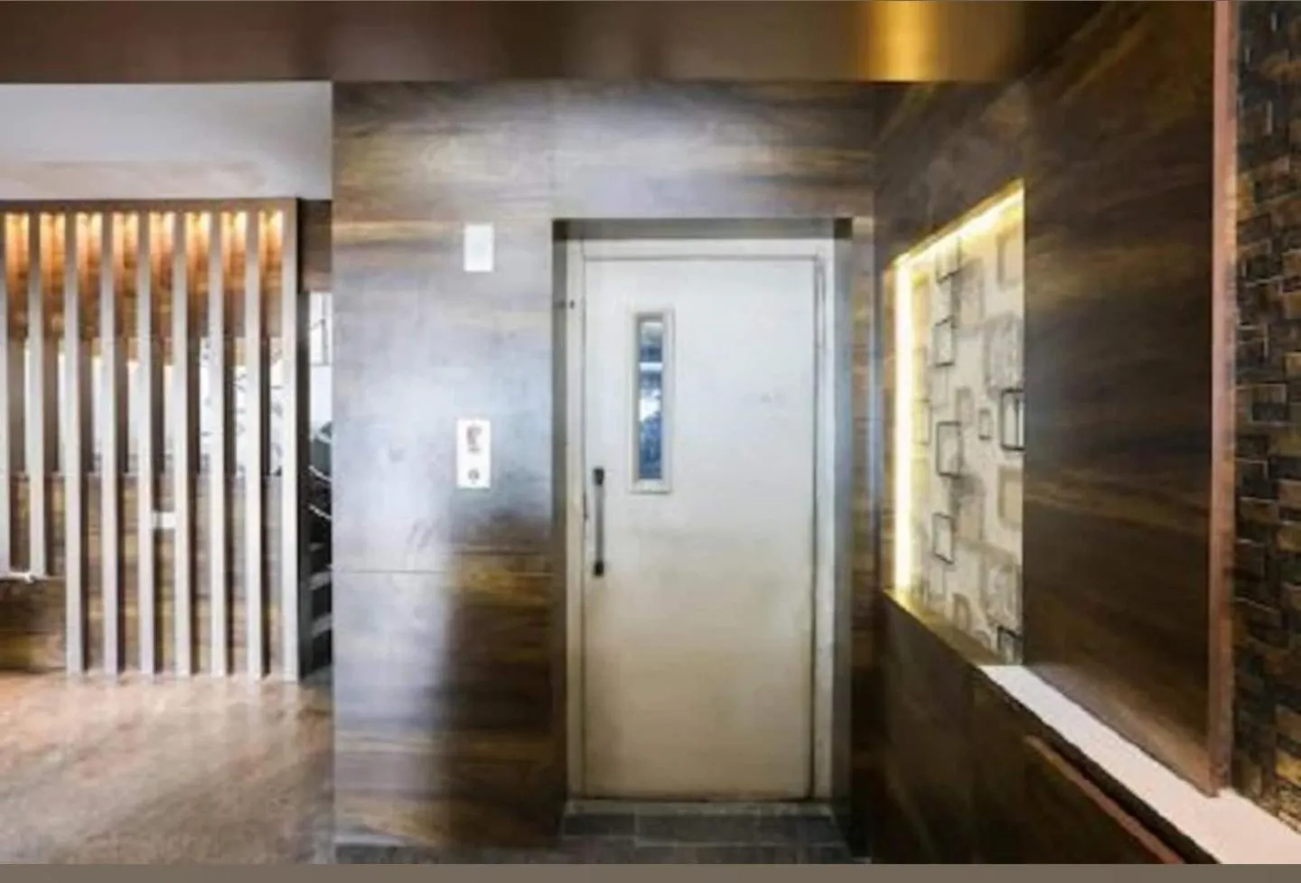 elevator in GM Residency