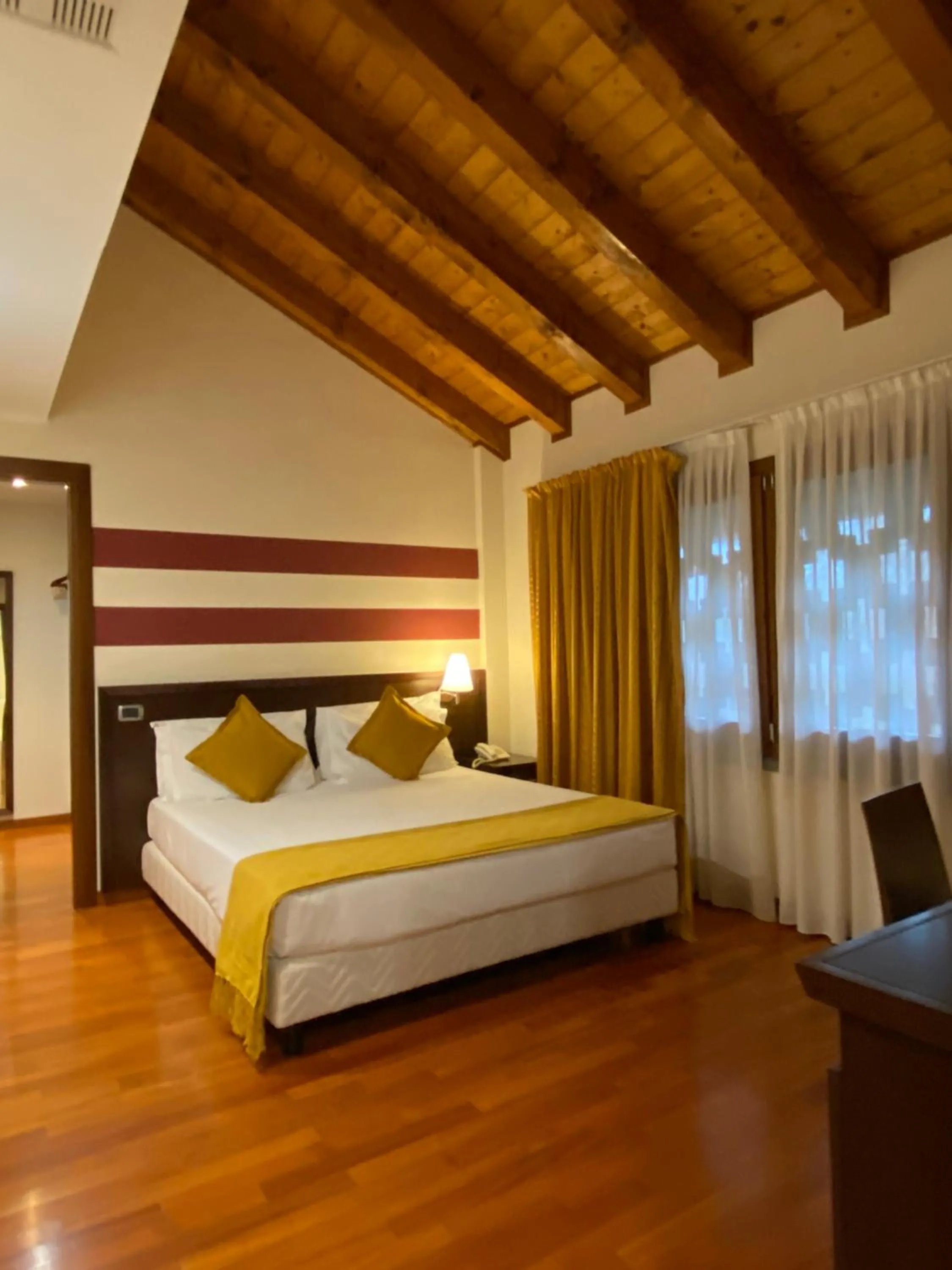 Bedroom, Bed in Country Hotel Castelbarco