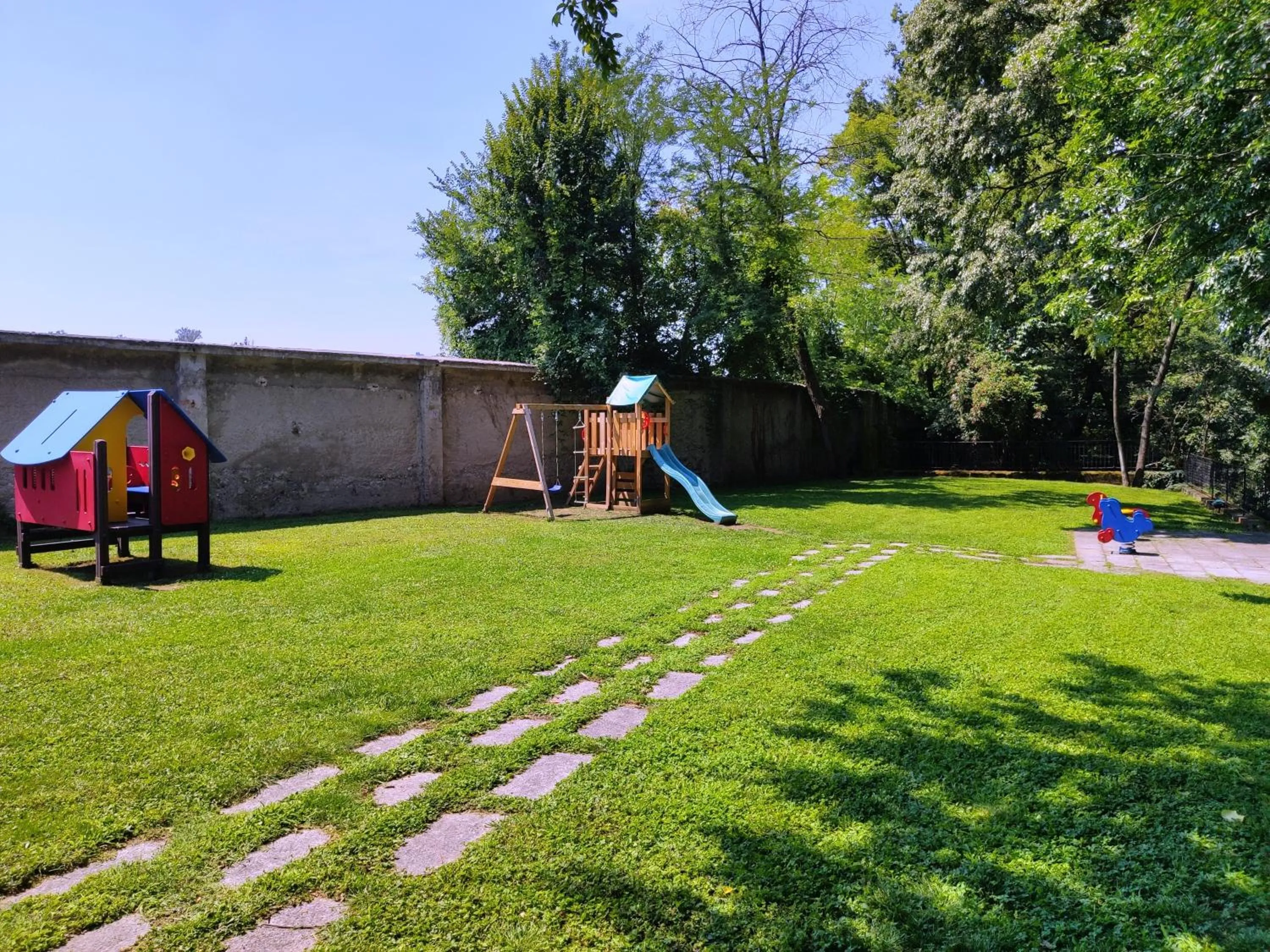 Children play ground in Country Hotel Castelbarco