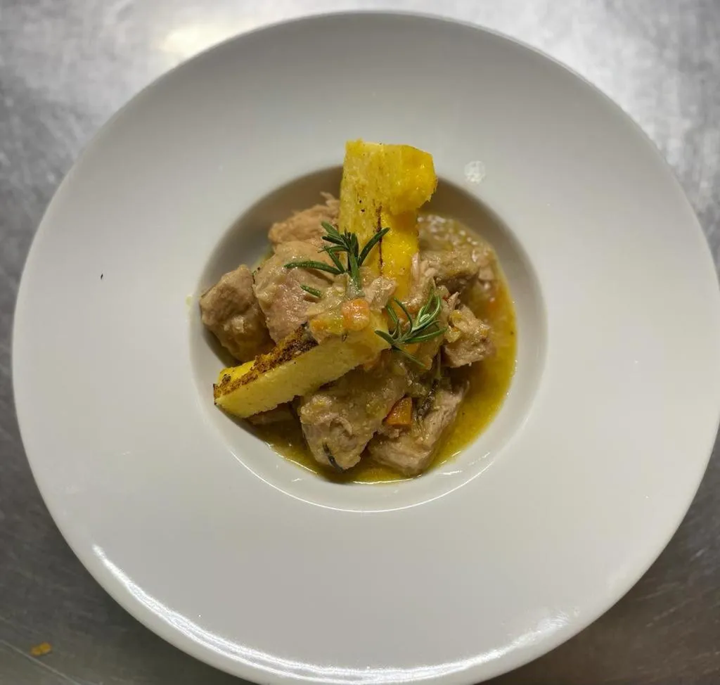 Restaurant/places to eat in Country Hotel Castelbarco