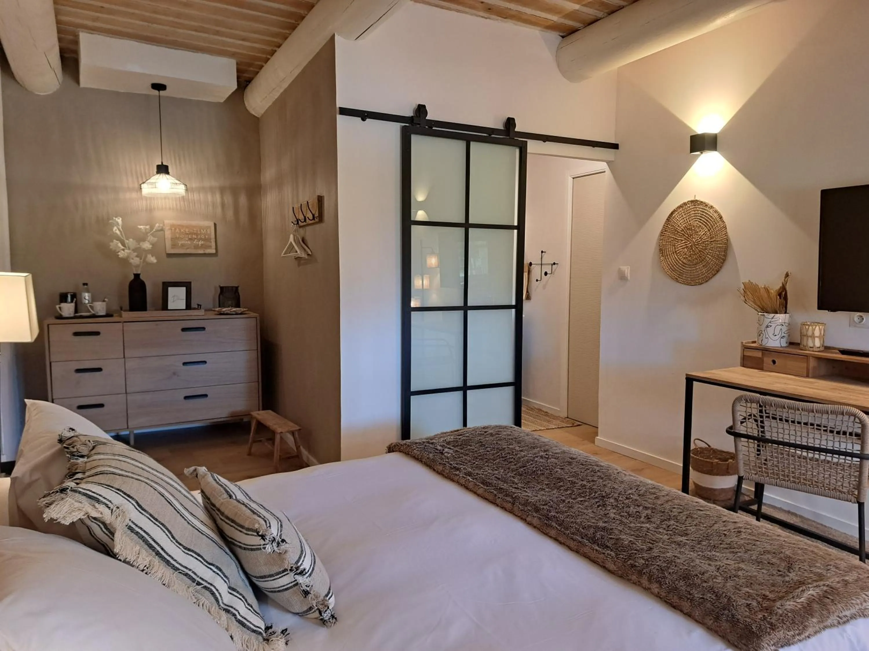 Bed in Hôtel Le Cottage de Sophie