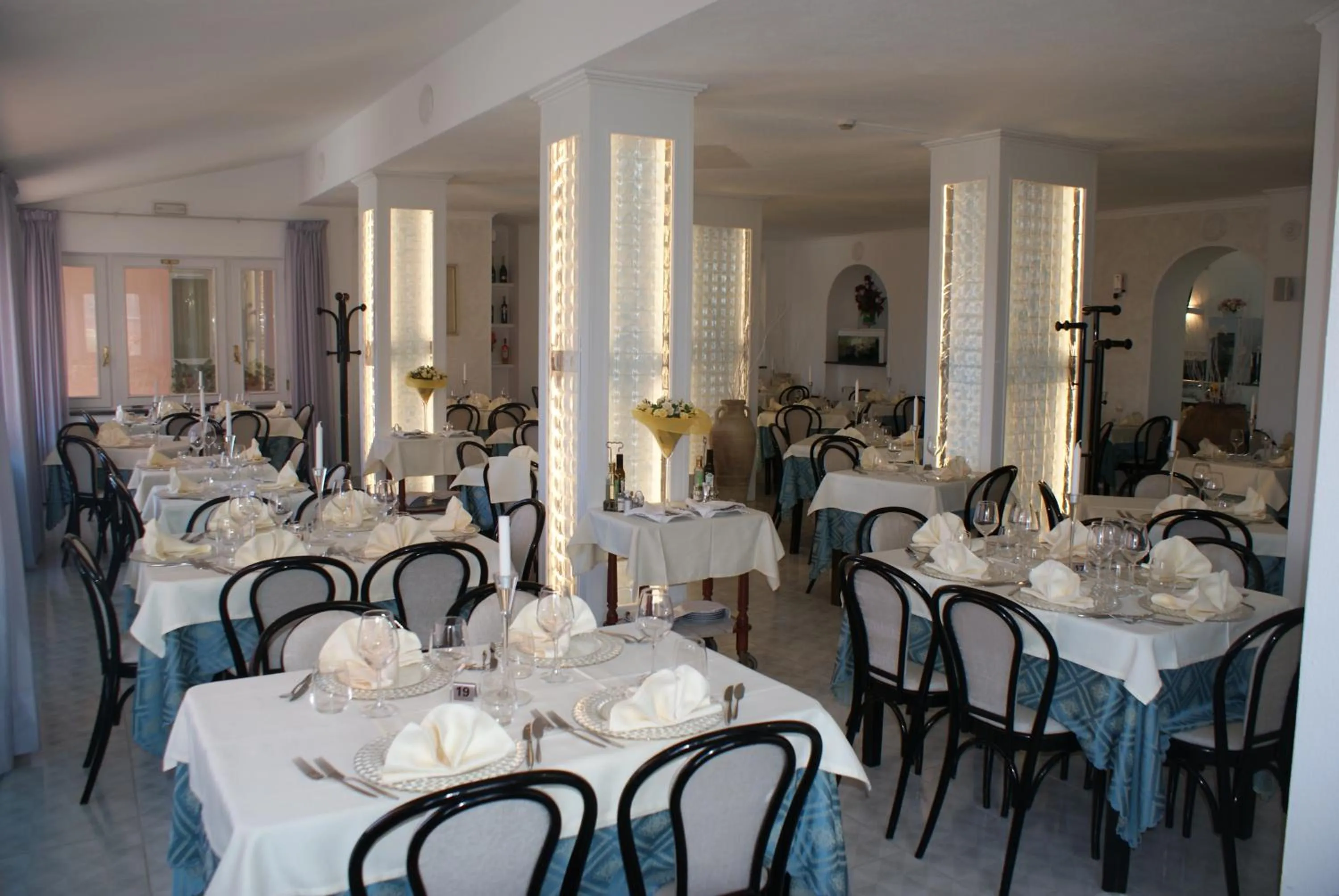 Hotel Ristorante Borgo La Tana