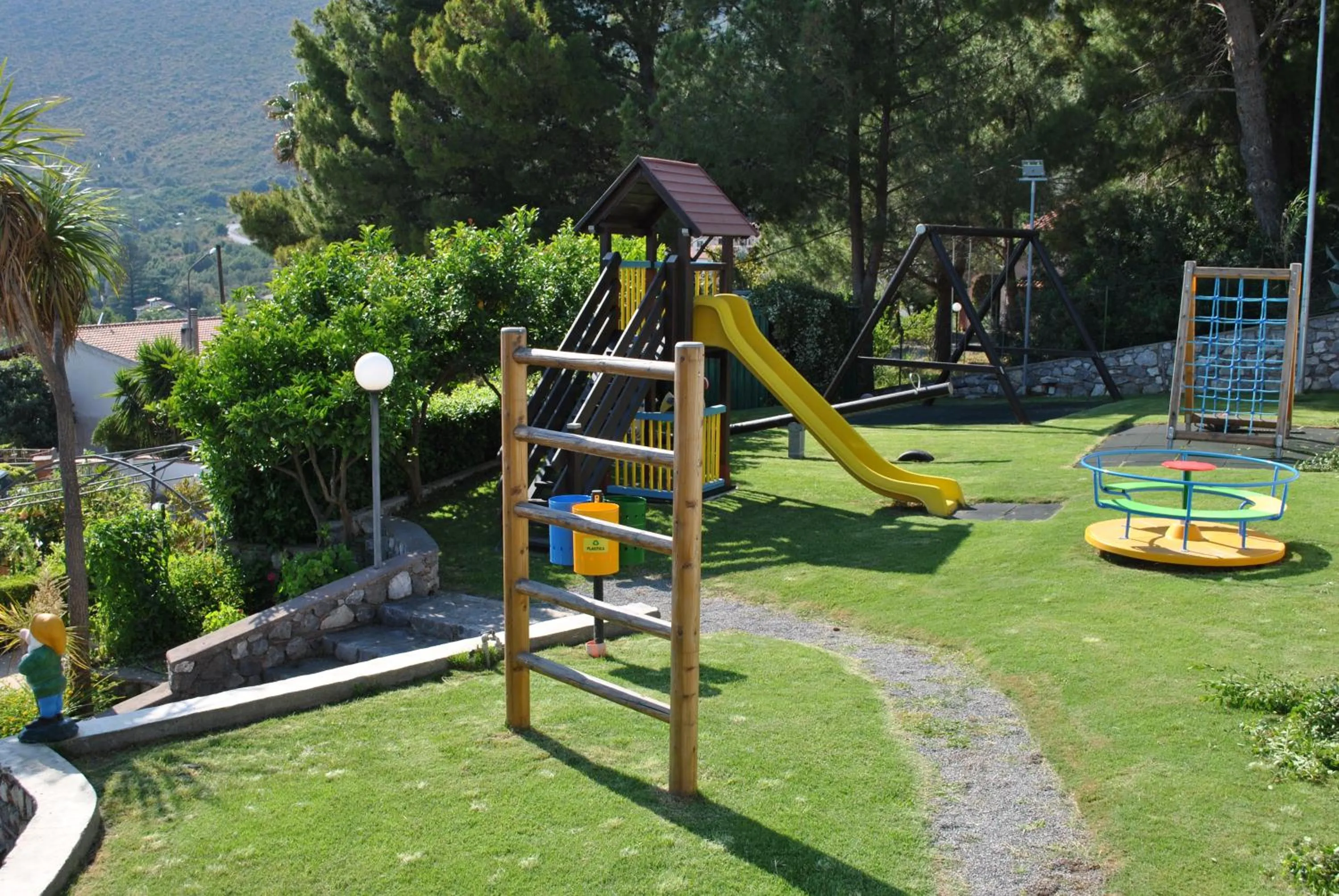 Children play ground in Hotel Ristorante Borgo La Tana