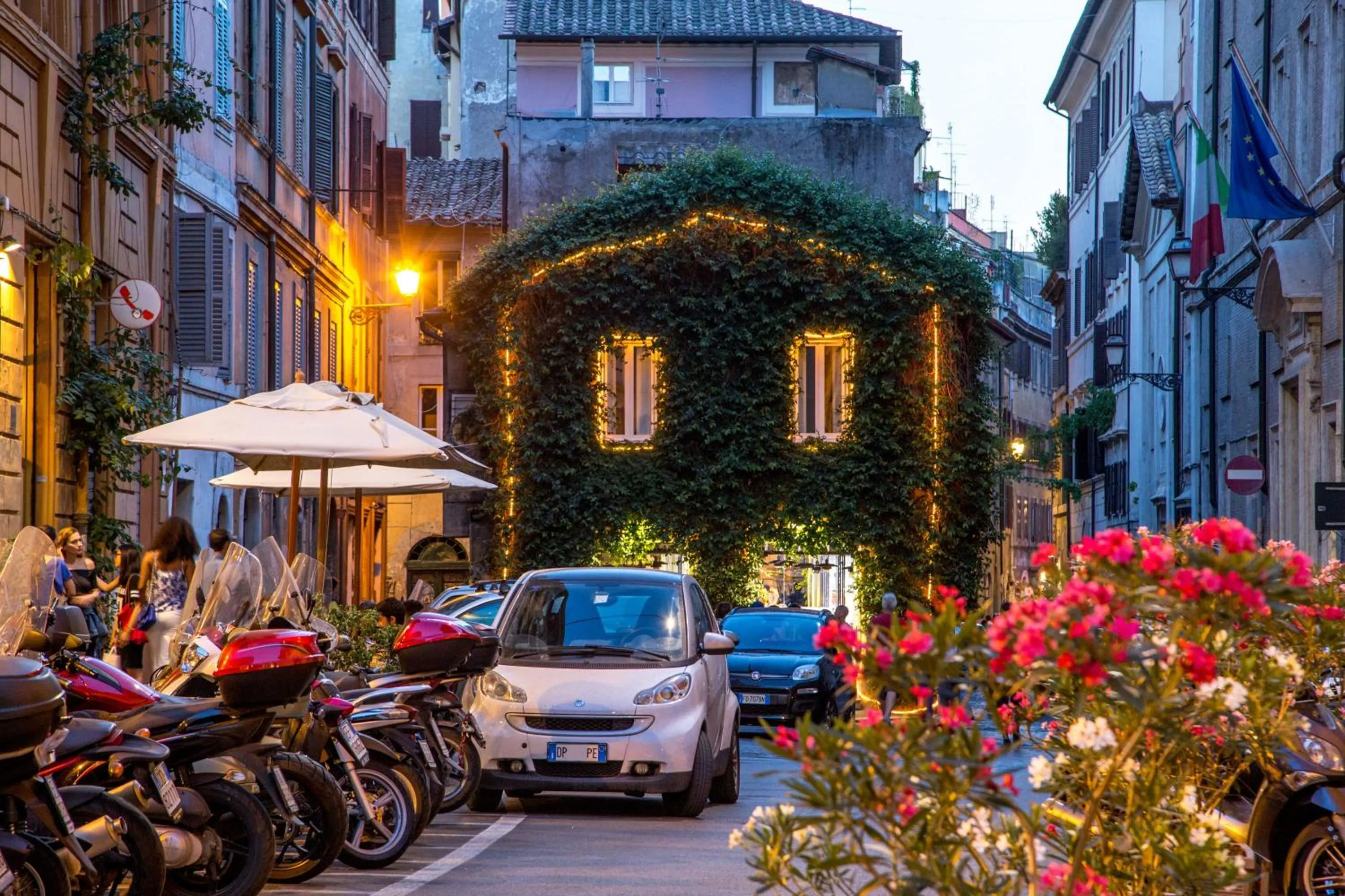 Area and facilities in Aenea Inn