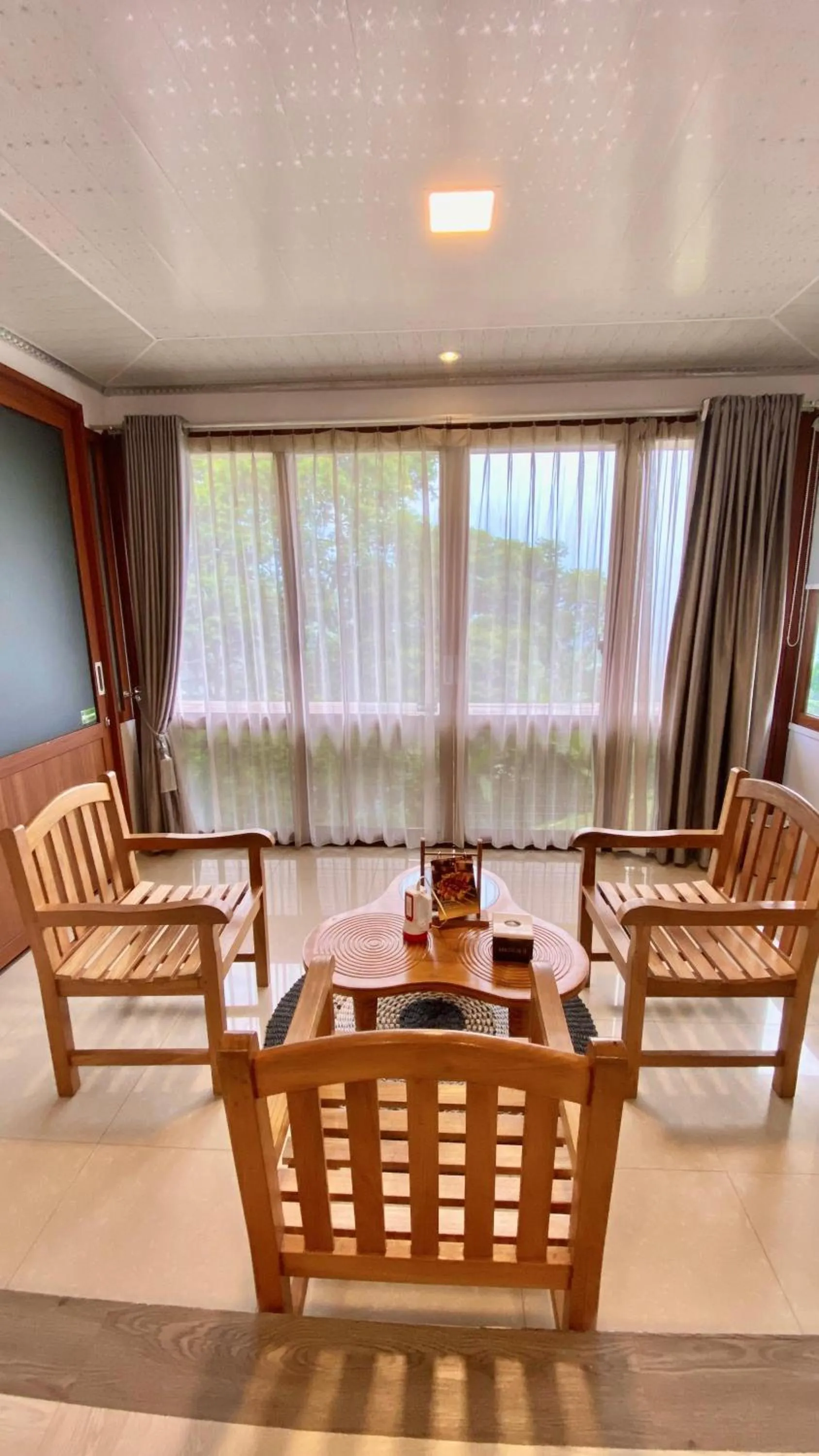 De Pointé Resort & Resto