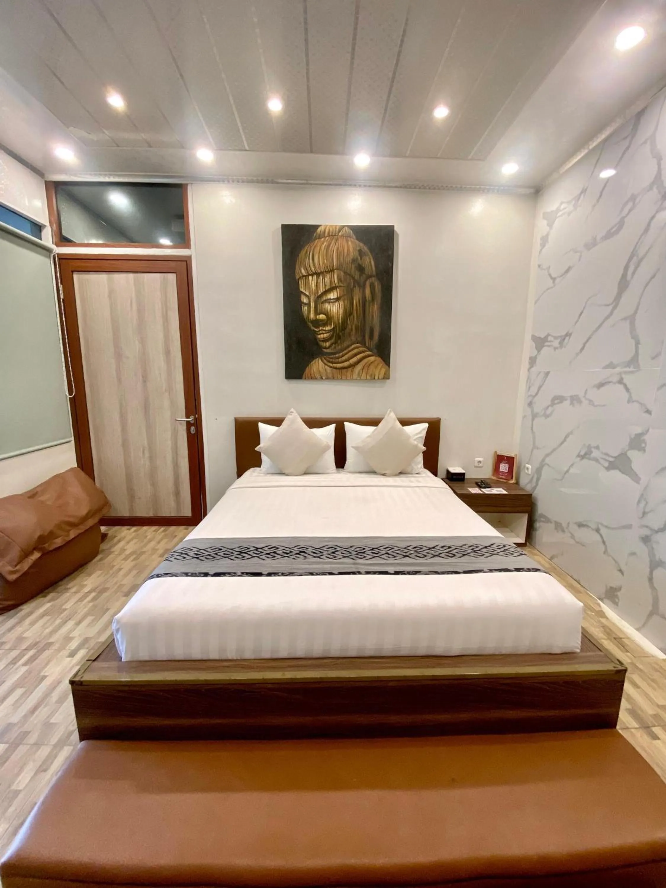 Bed in De Pointé Resort & Resto