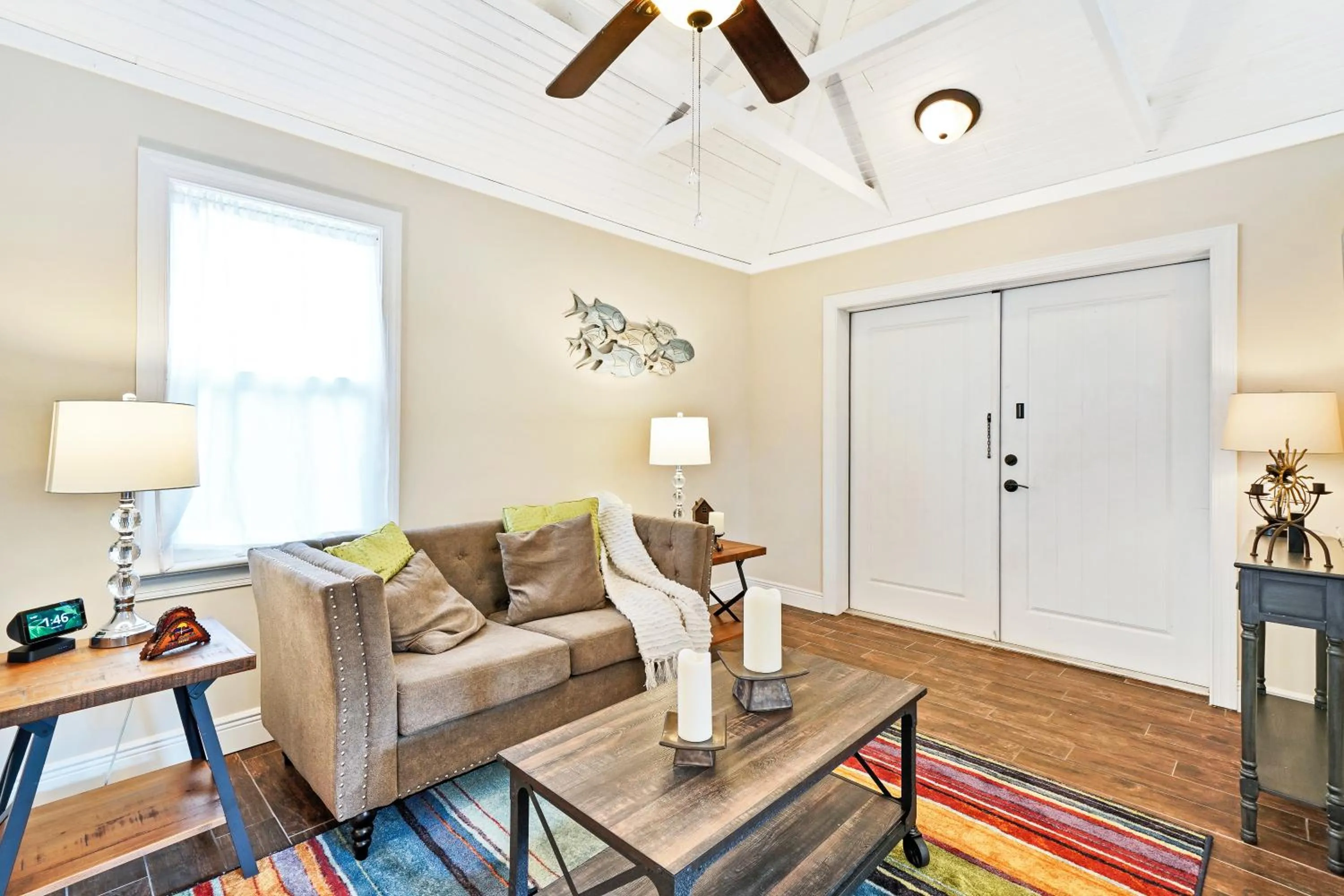 Living room in Charming Historic Home and Cottage minutes from the Intracoastal and the Beach