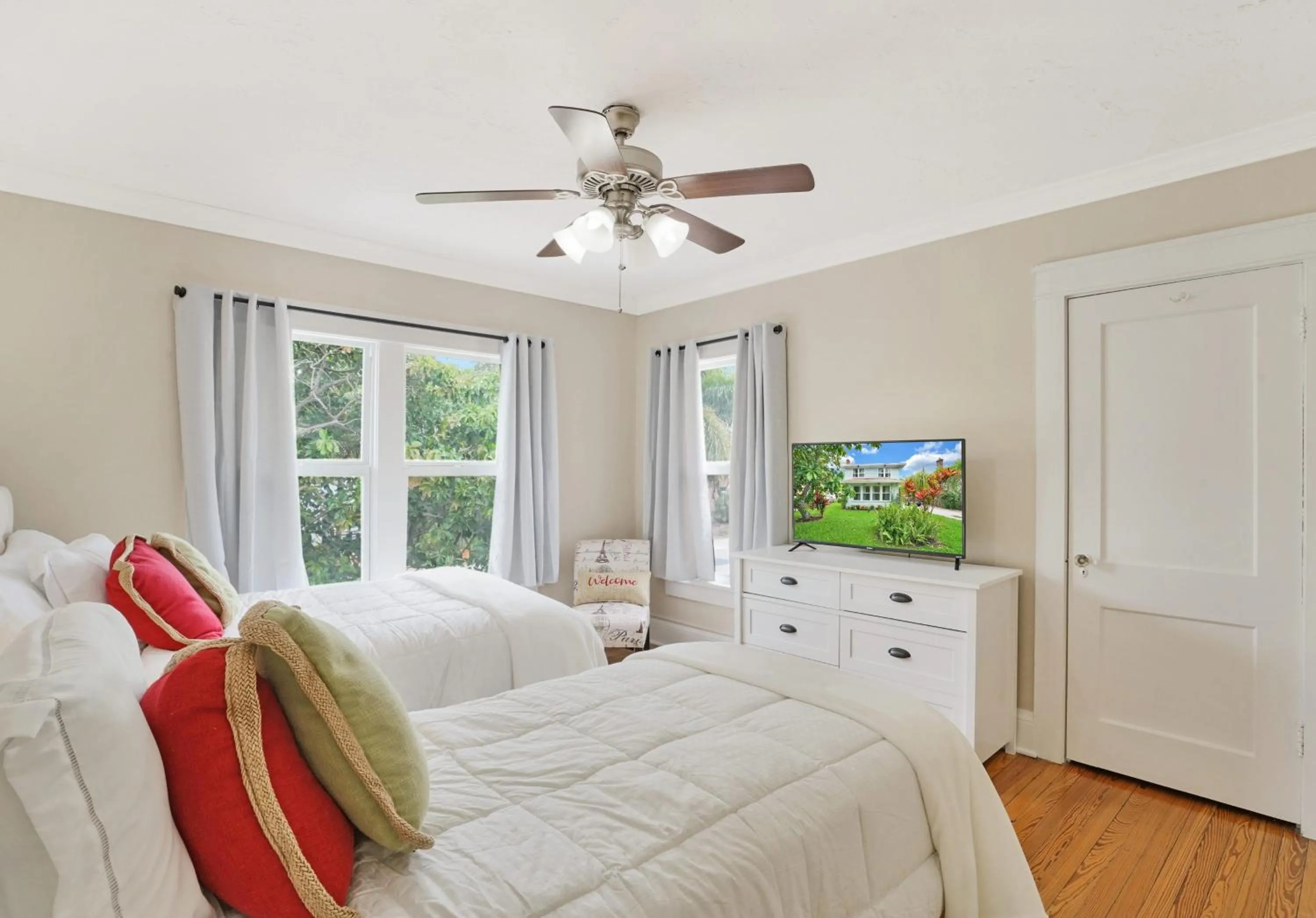 Bedroom in Charming Historic Home and Cottage minutes from the Intracoastal and the Beach