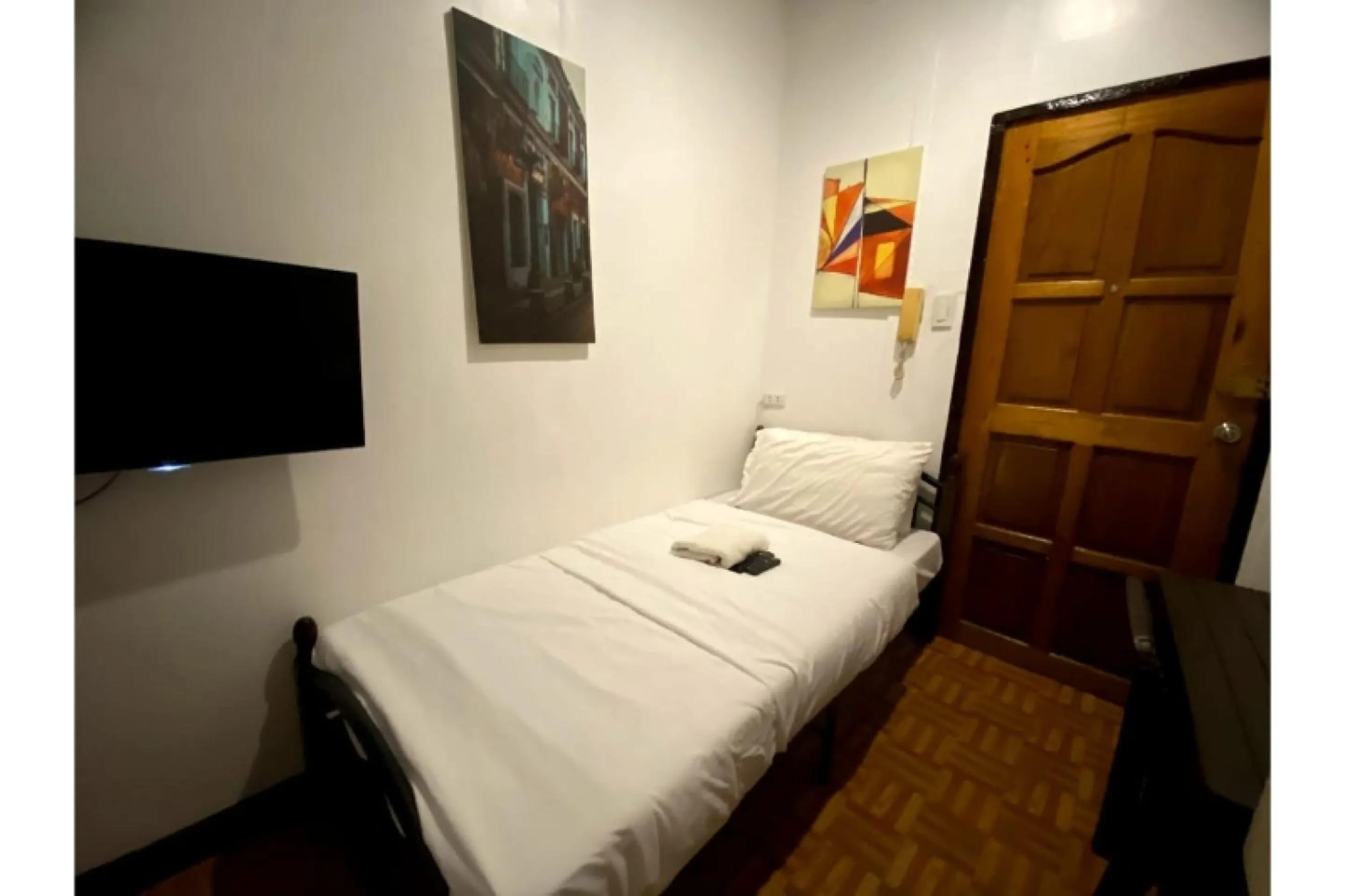 Bedroom, Bed in OYO 857 City Stay Inns Makati Avenue
