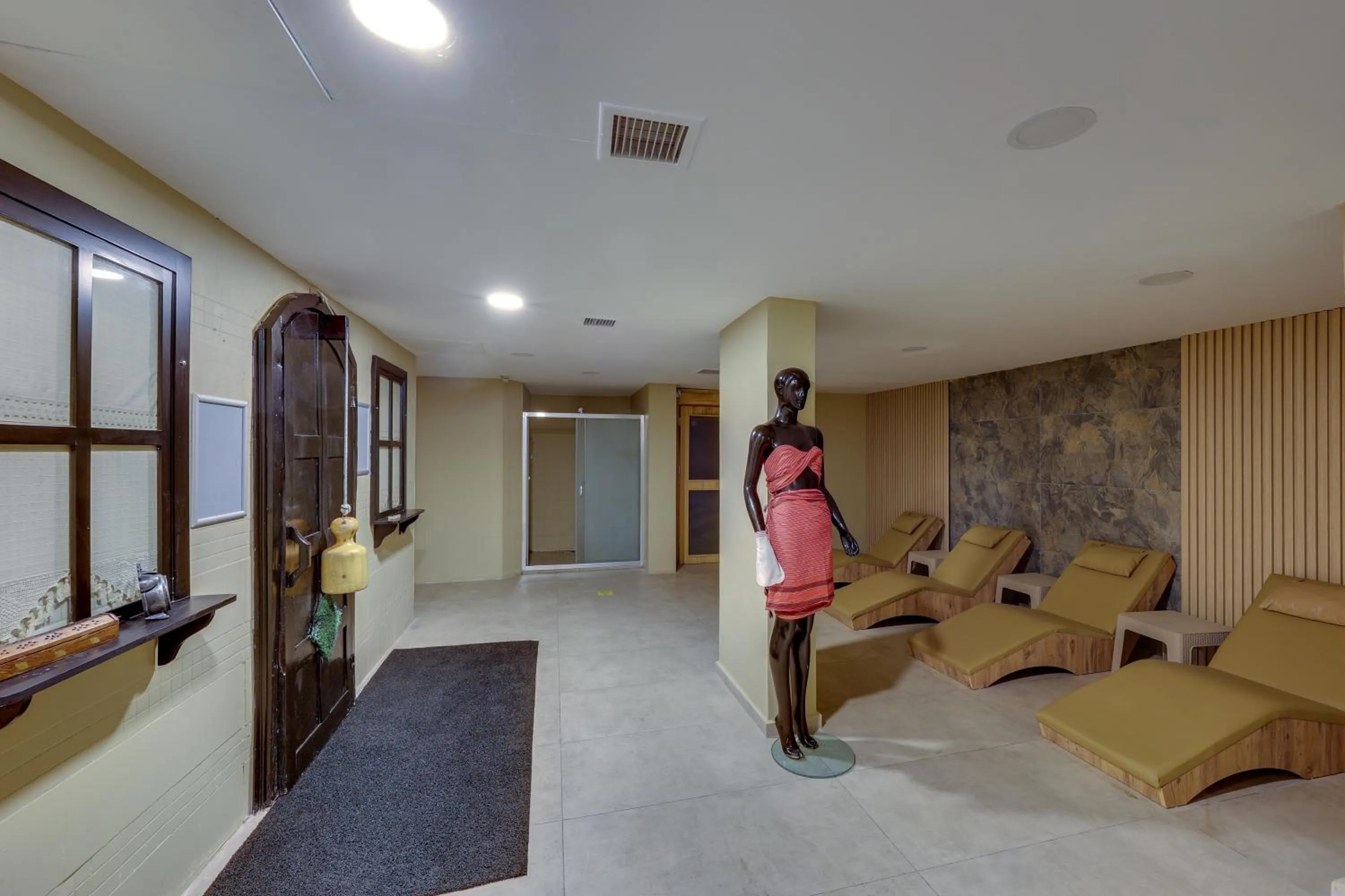 Spa and wellness centre/facilities in Faros Premium Beach