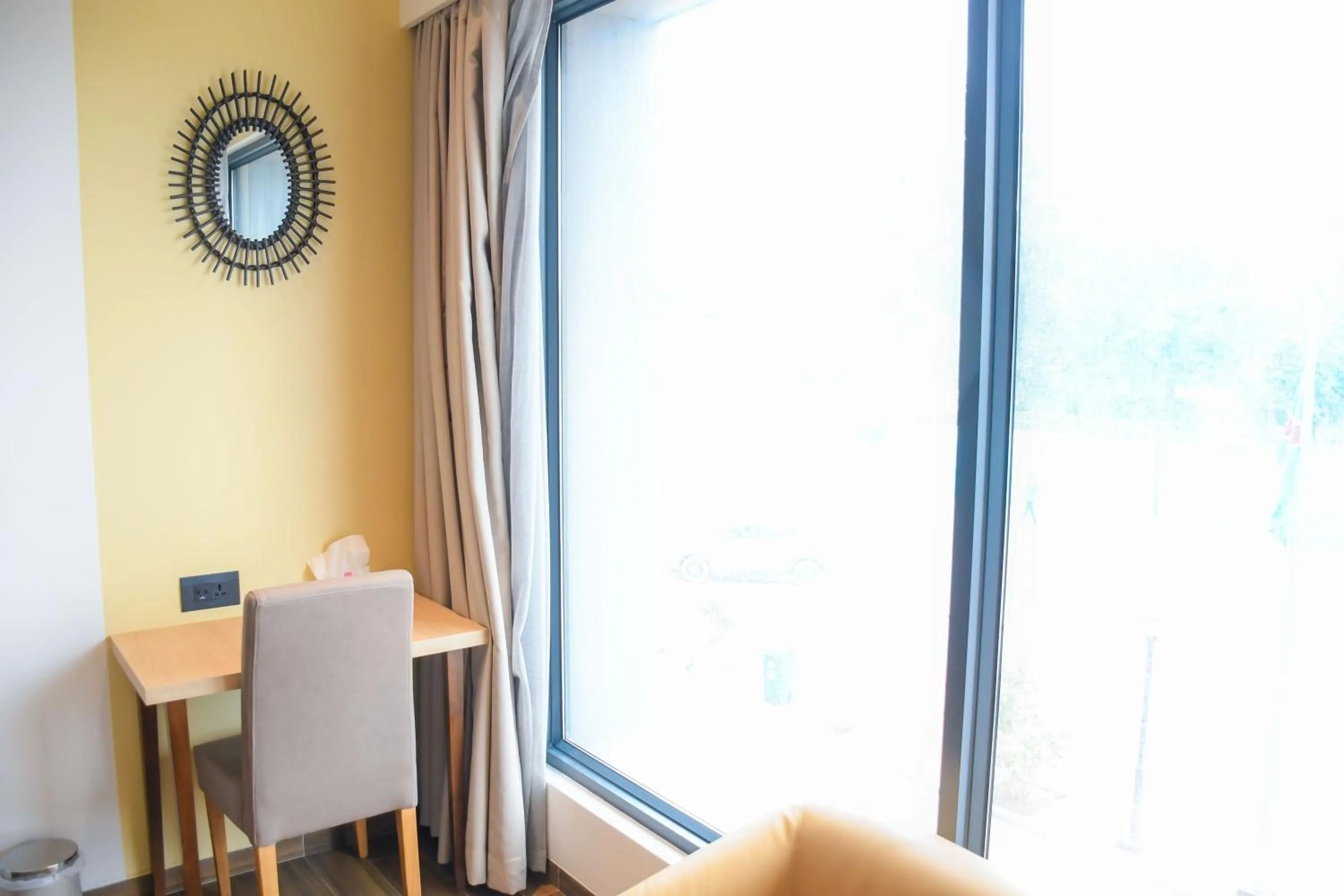 Living room in AQUA INN Hotel