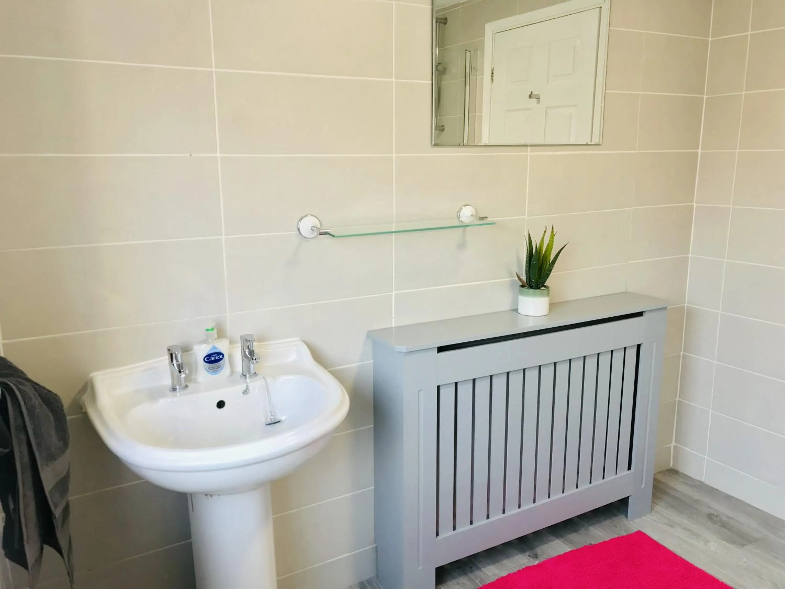 Bathroom in Stanford Villa