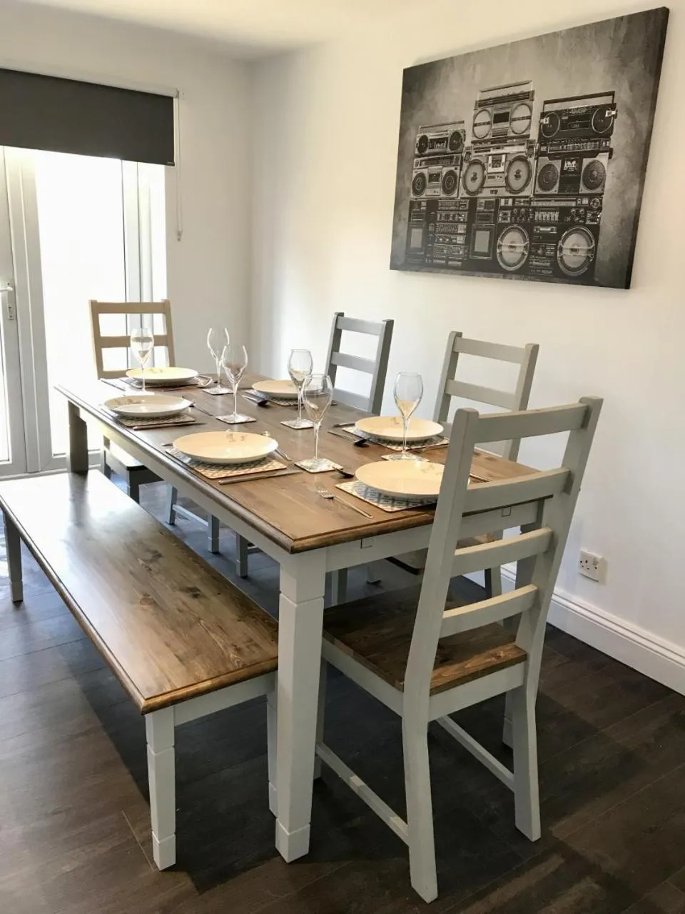 Dining area in Stanford Villa