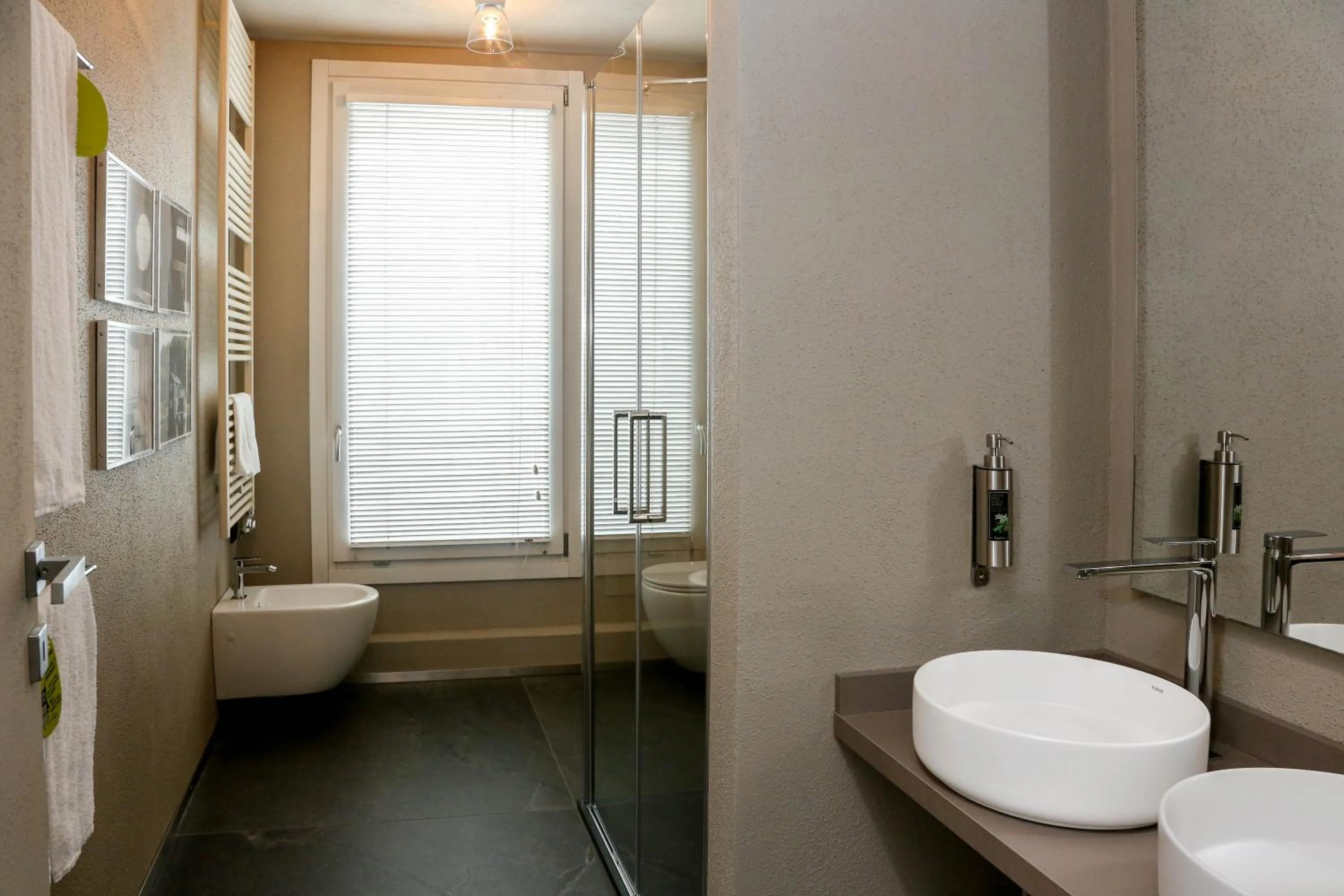 Bathroom in Hotel Village