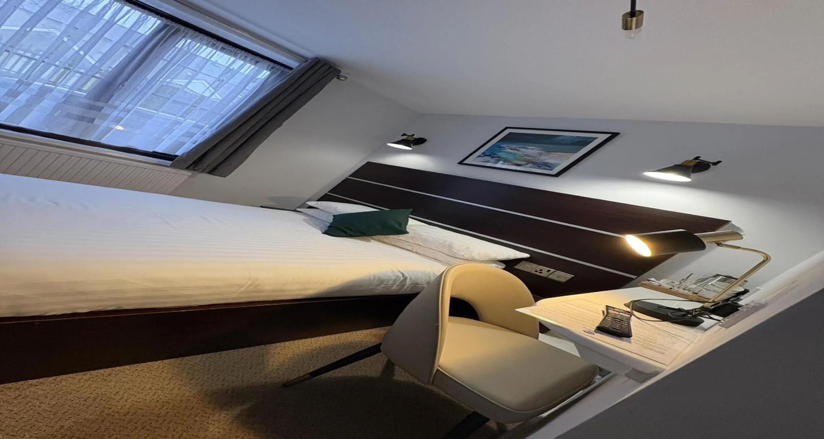 Bedroom, Bed in Best Western Ebbw Vale