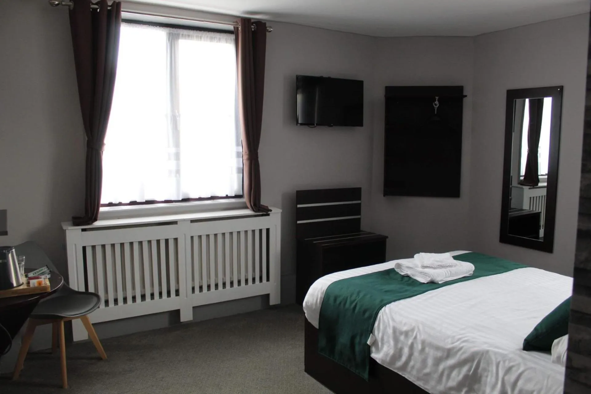 Bed in Best Western Ebbw Vale