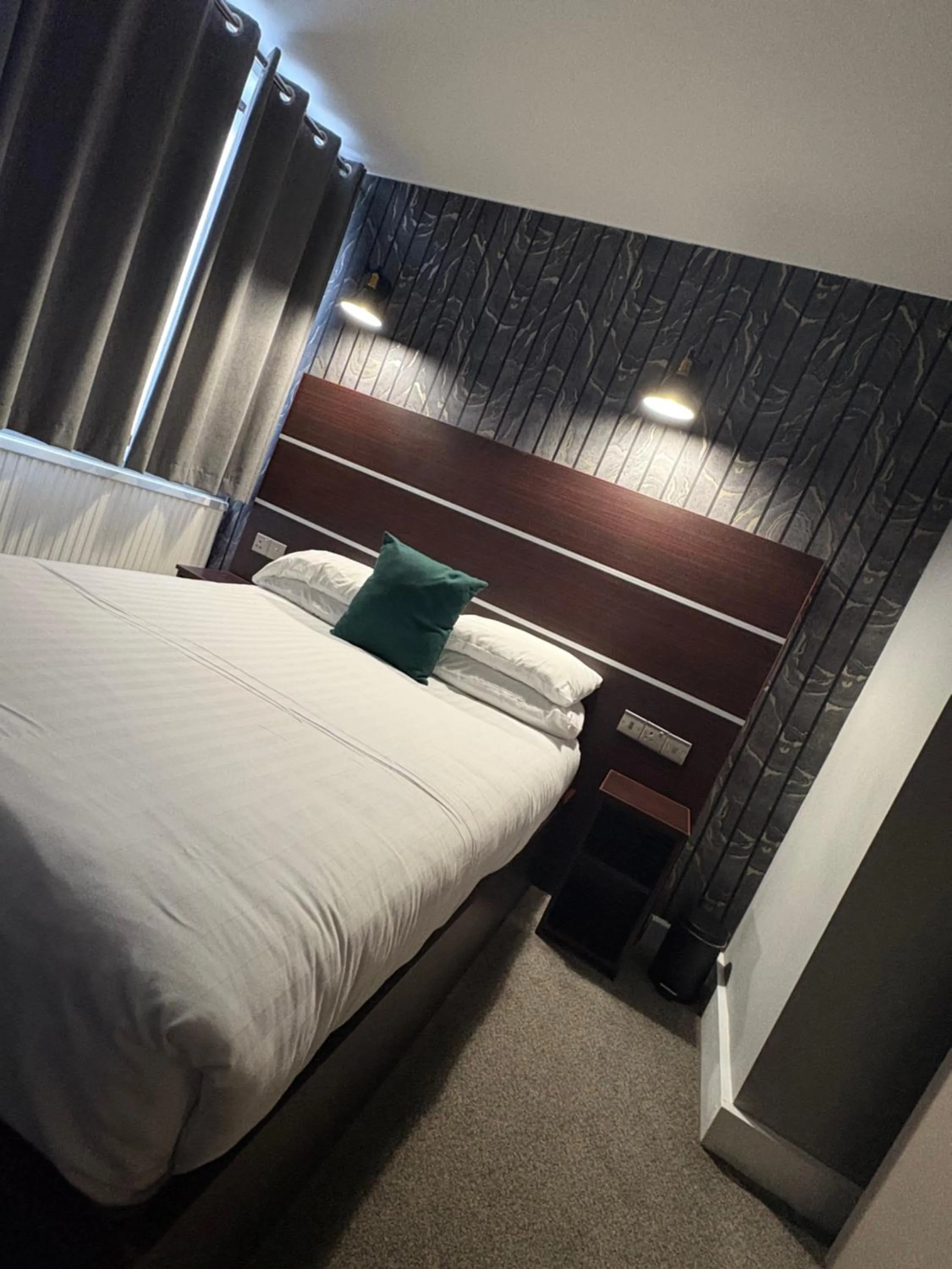 Bed in Best Western Ebbw Vale