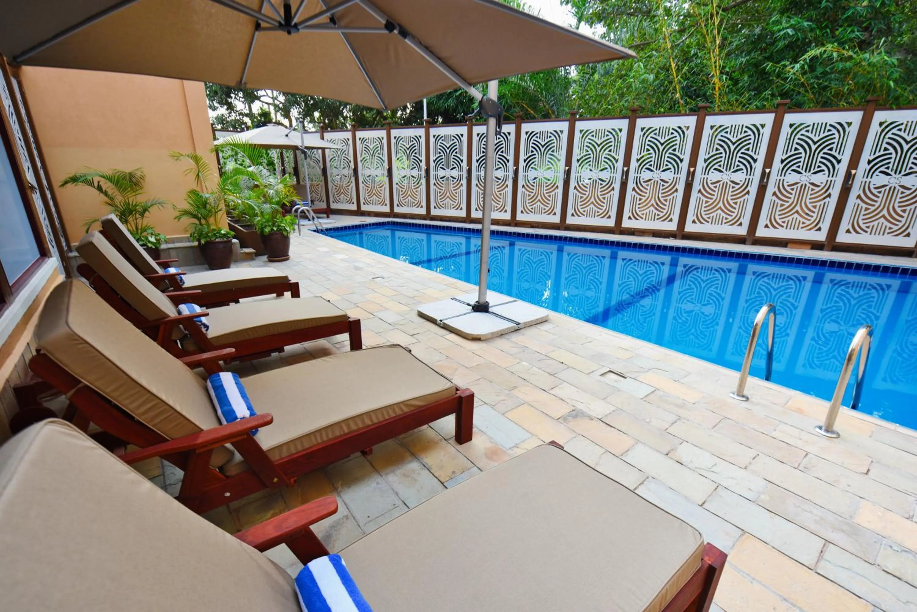 Swimming pool in Casa Solada Hotel