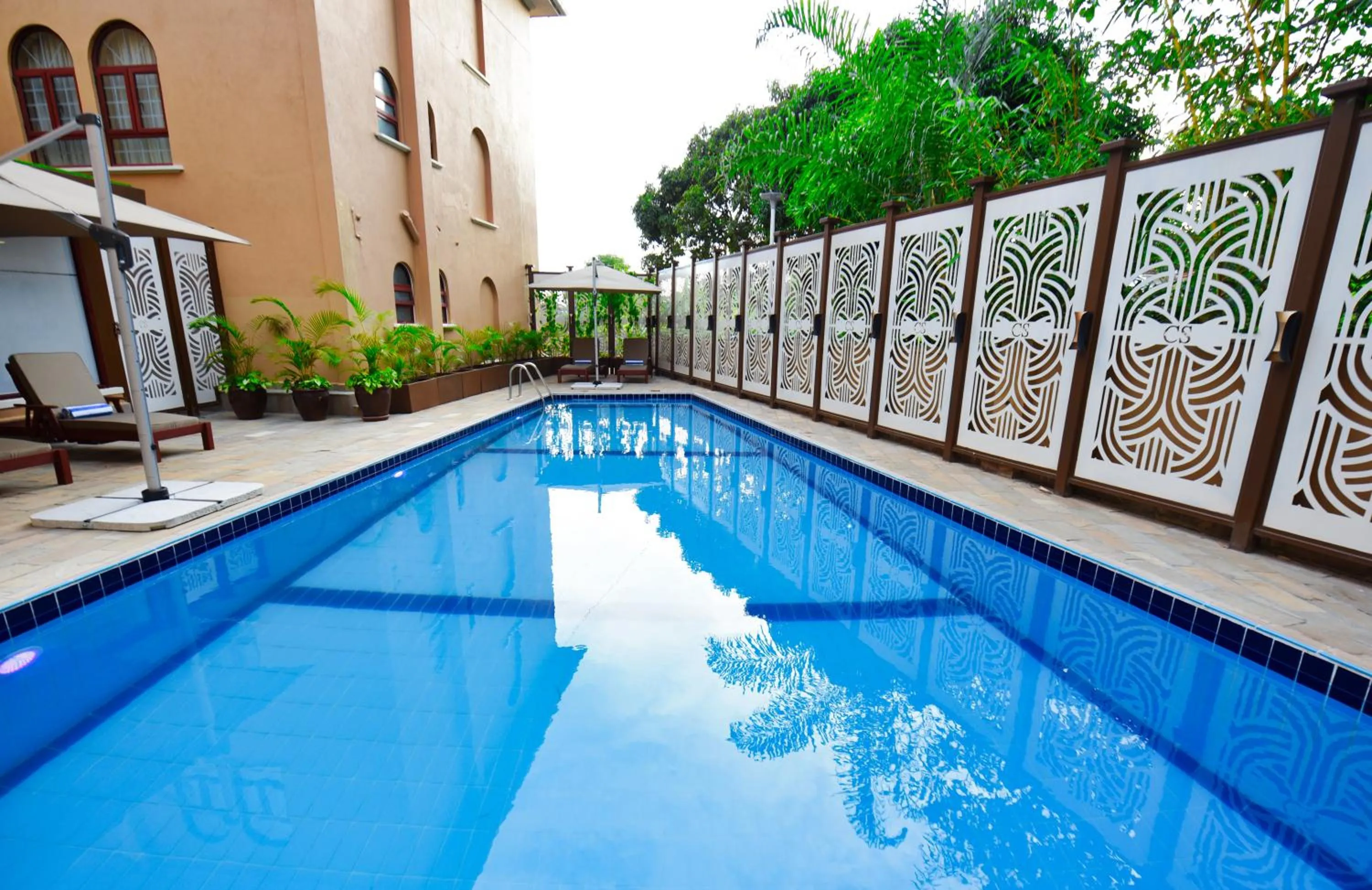 Swimming pool in Casa Solada Hotel
