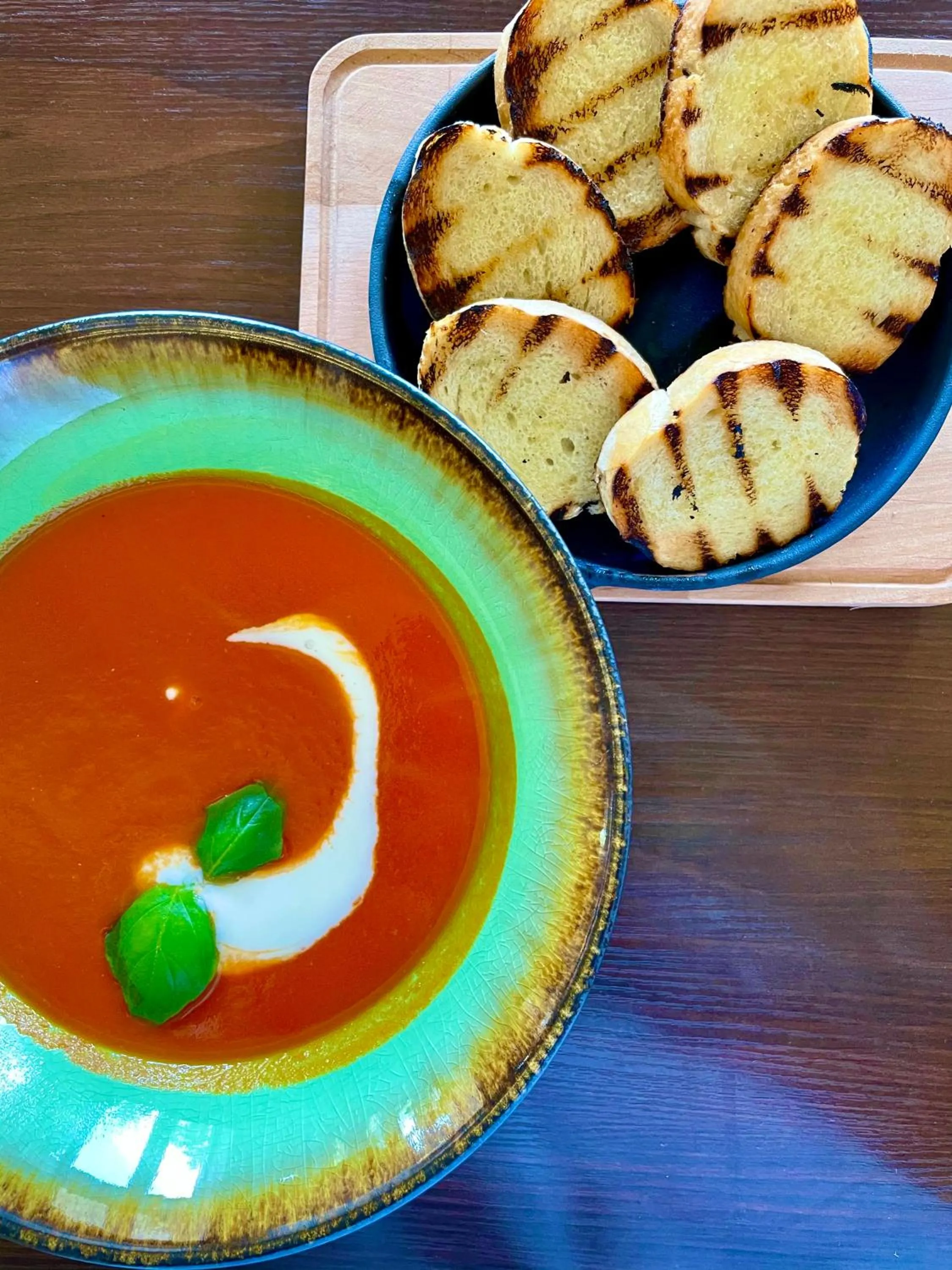 Restaurant/places to eat in BURSZTYN - BERNSTEIN APARTMENTS