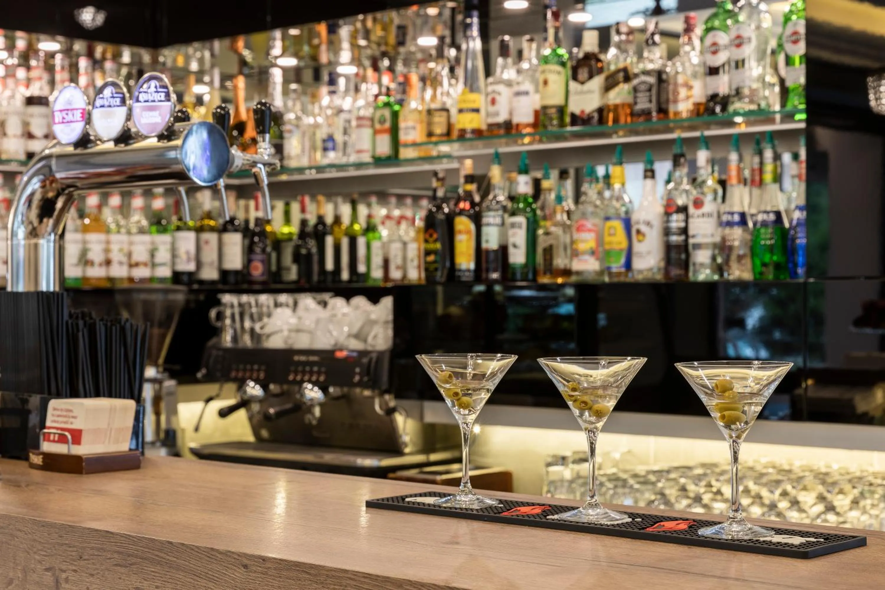 Restaurant/places to eat in BURSZTYN - BERNSTEIN APARTMENTS