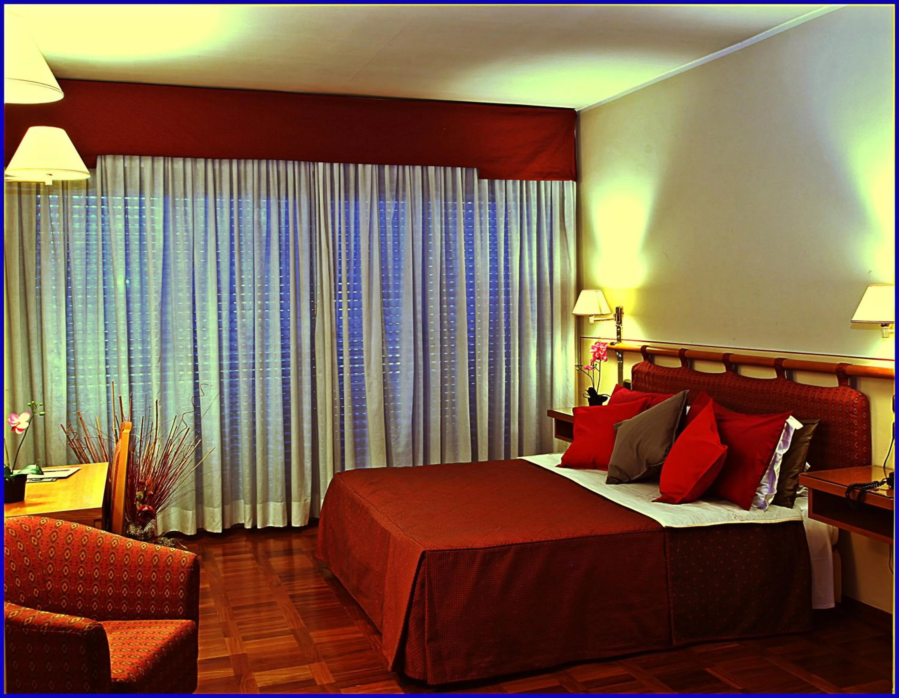 Photo of the whole room in Hotel Meeting