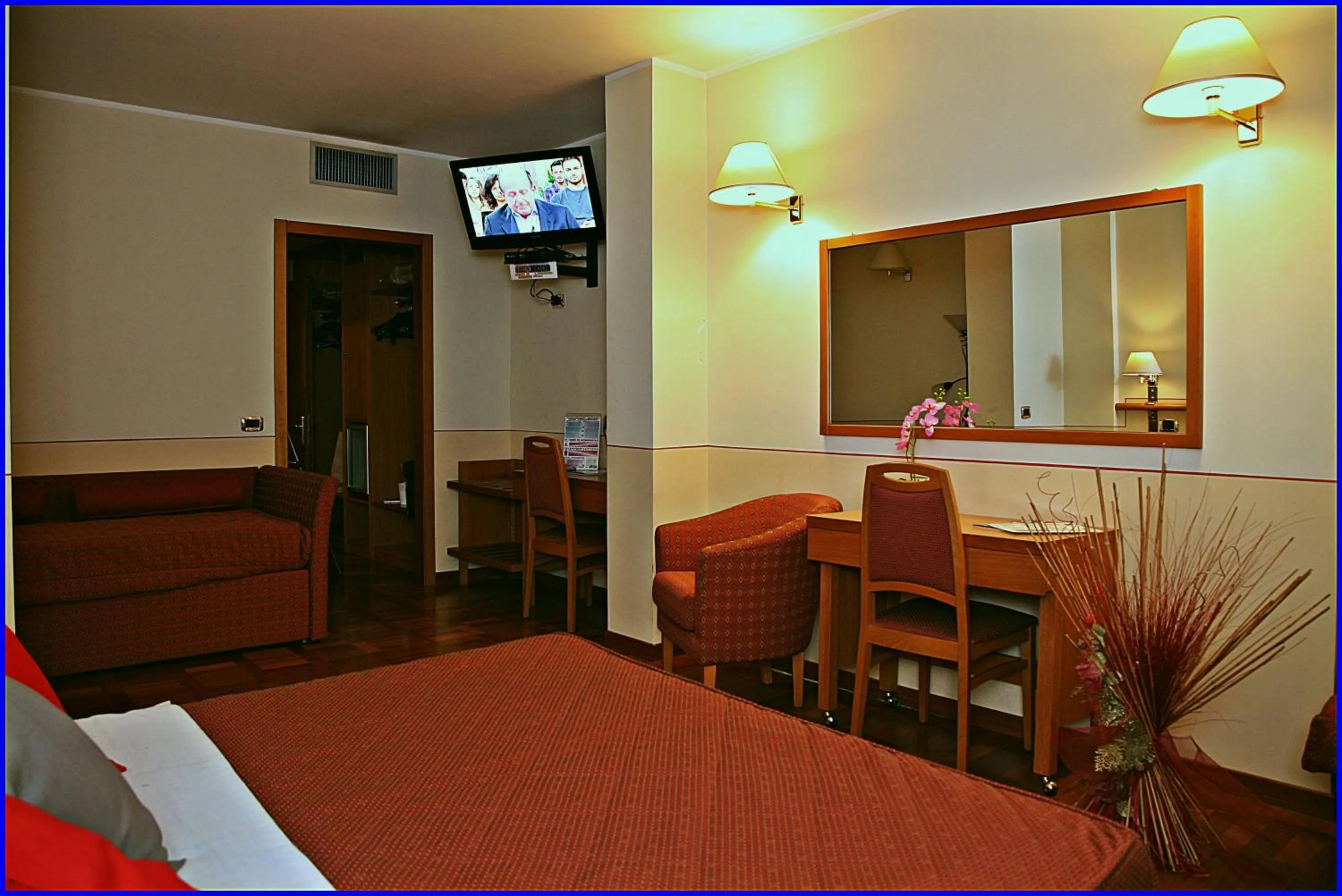 Photo of the whole room in Hotel Meeting