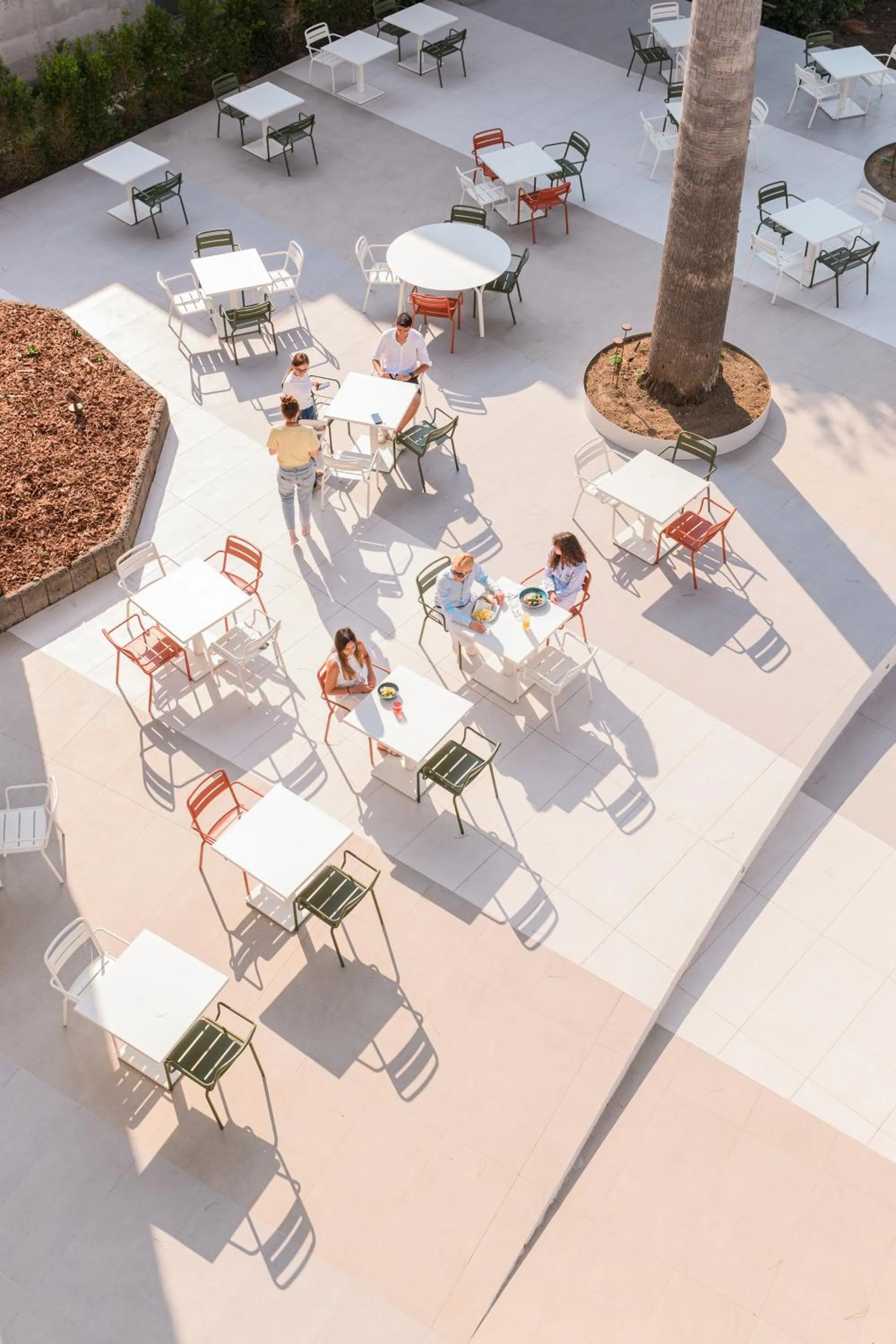 Restaurant/places to eat in La Residenza