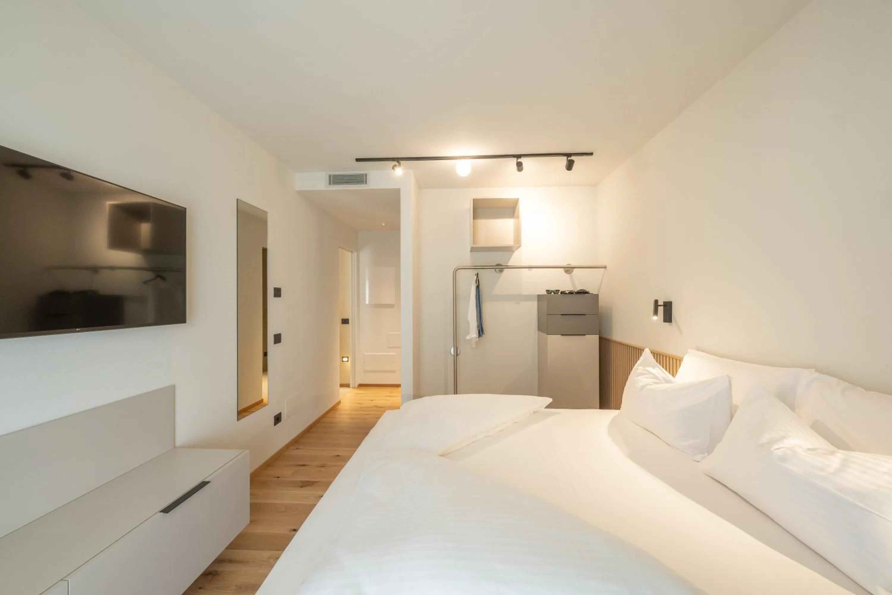 Bedroom, Bed in Etra Suites & Apartments