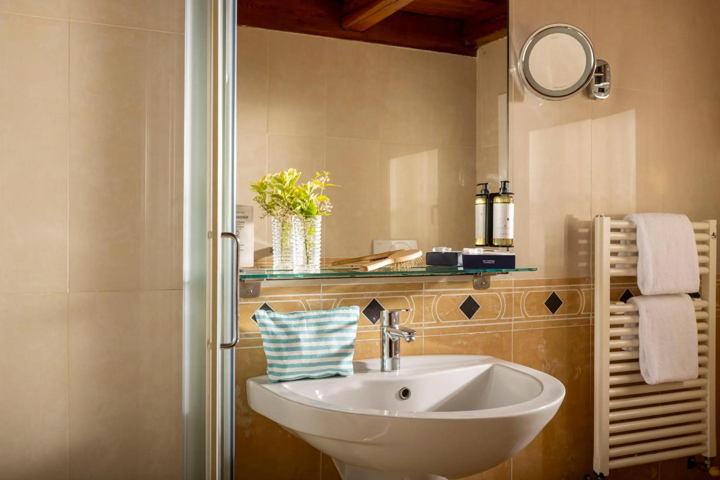 Bathroom in Hotel & Residence Venezia 2000