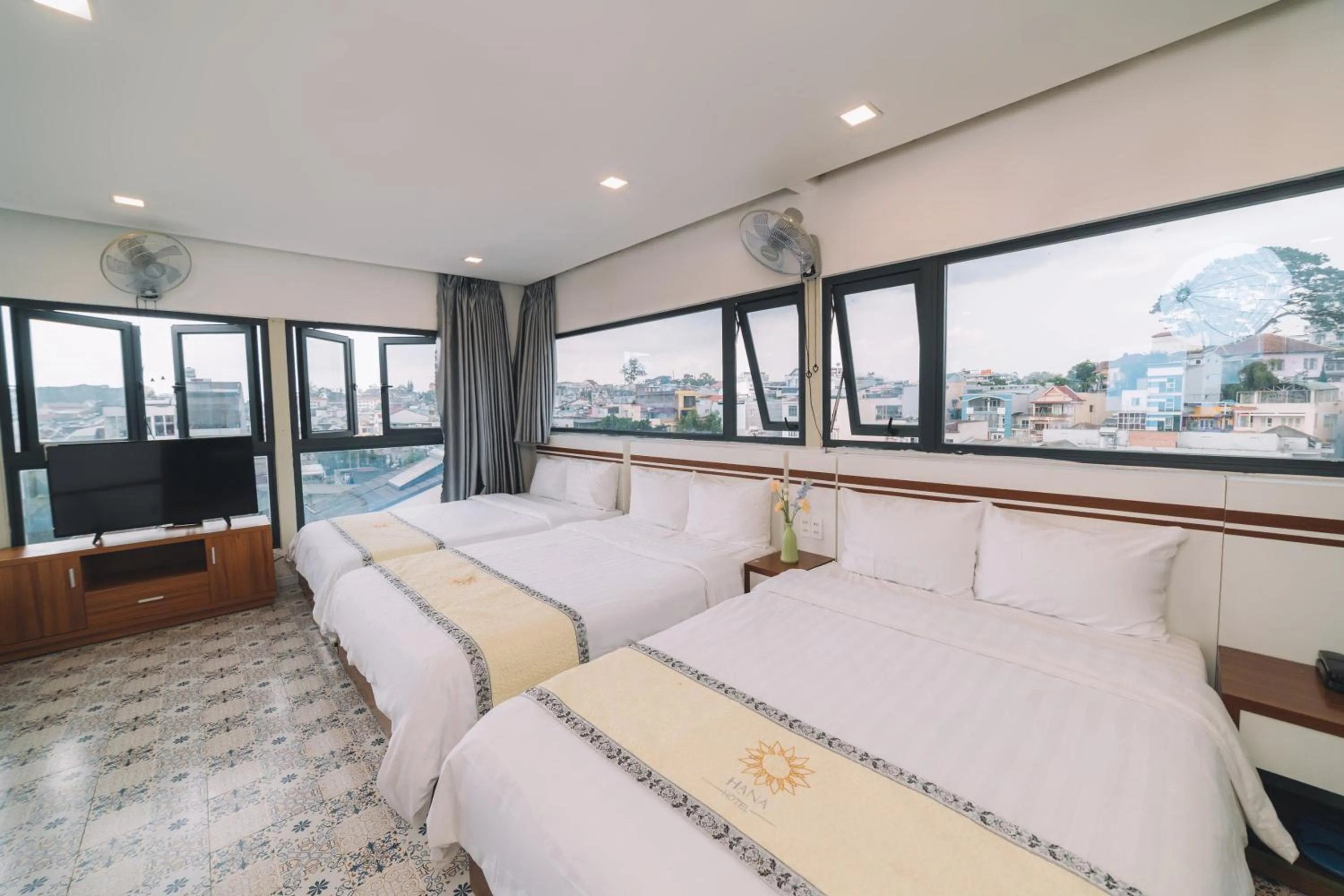 Bed in Hạ Na Hotel Đà Lạt