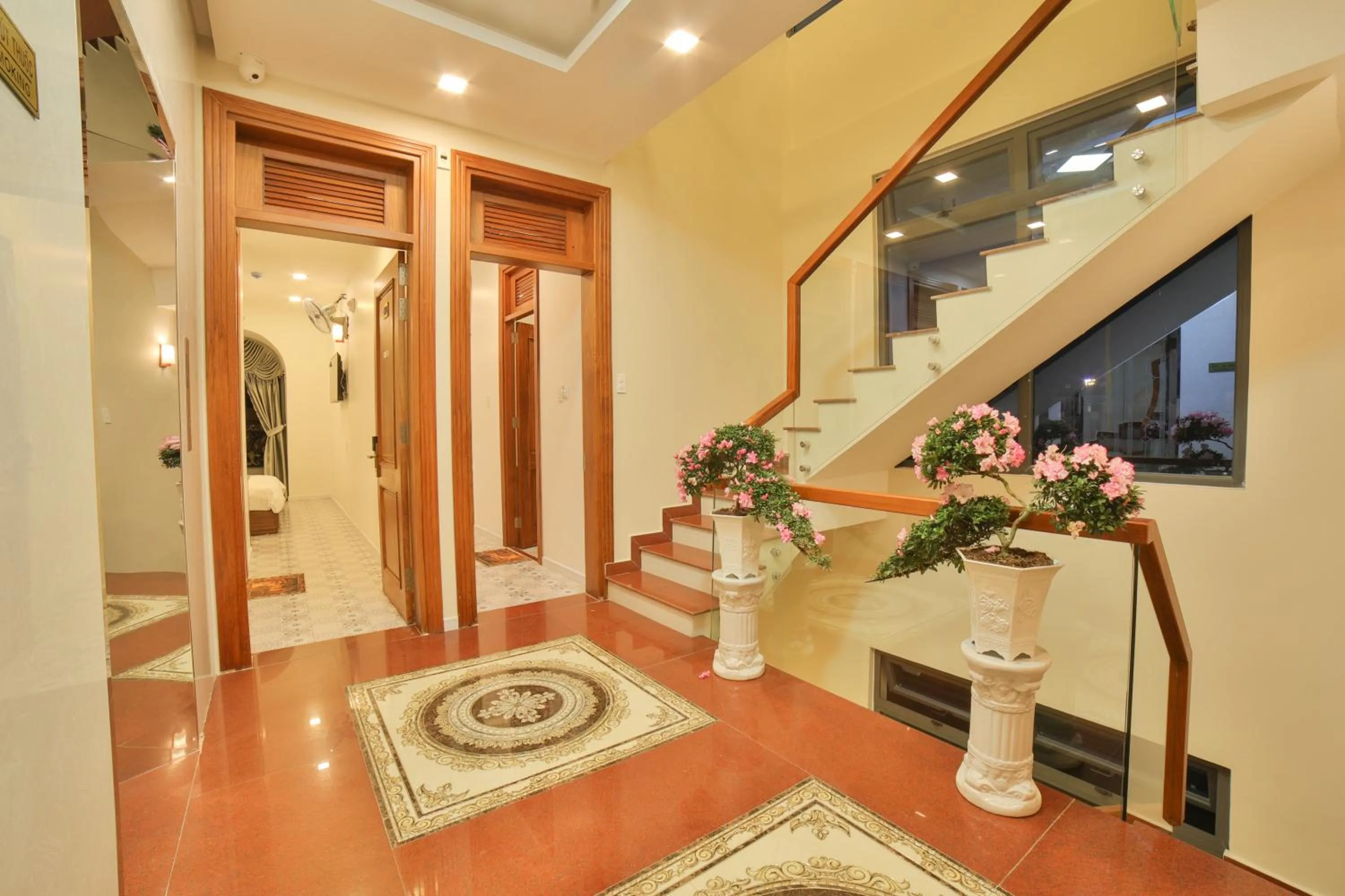 Area and facilities in Hạ Na Hotel Đà Lạt