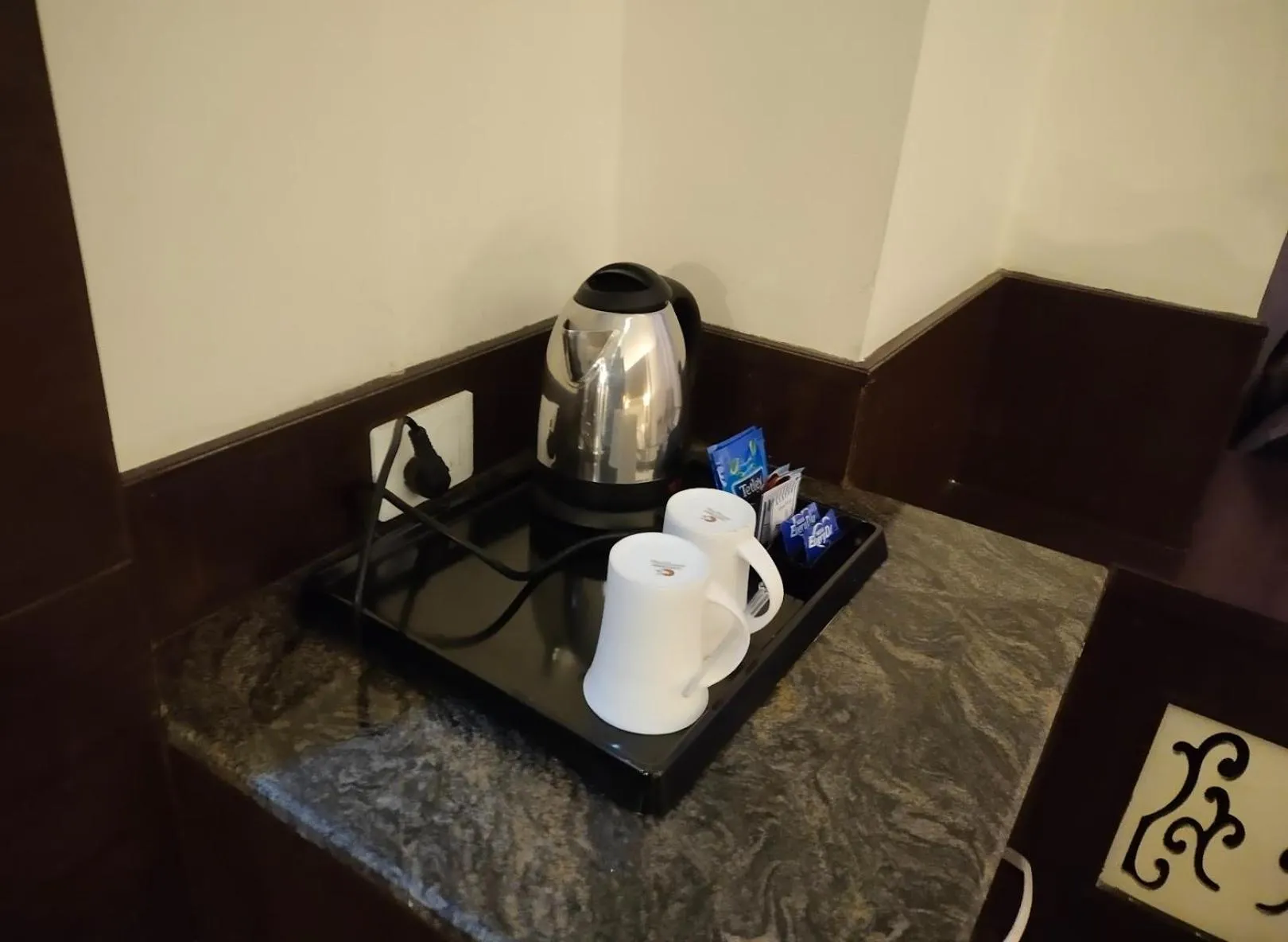 Coffee/tea facilities in Sangam Hotel