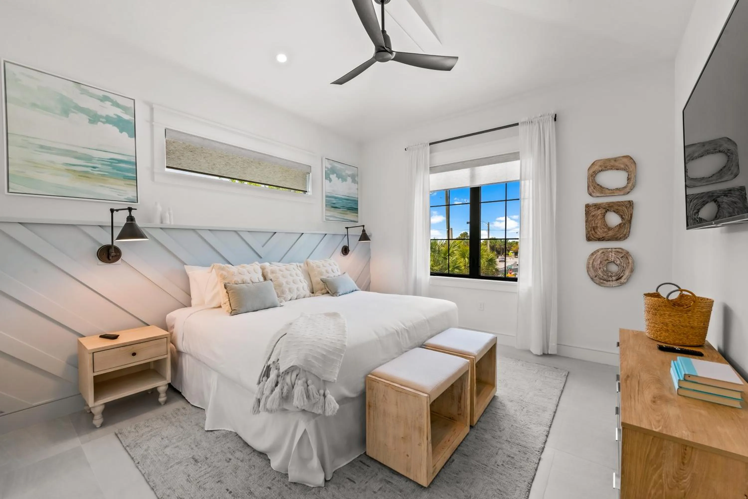 Bedroom, Bed in The Ringling Estate