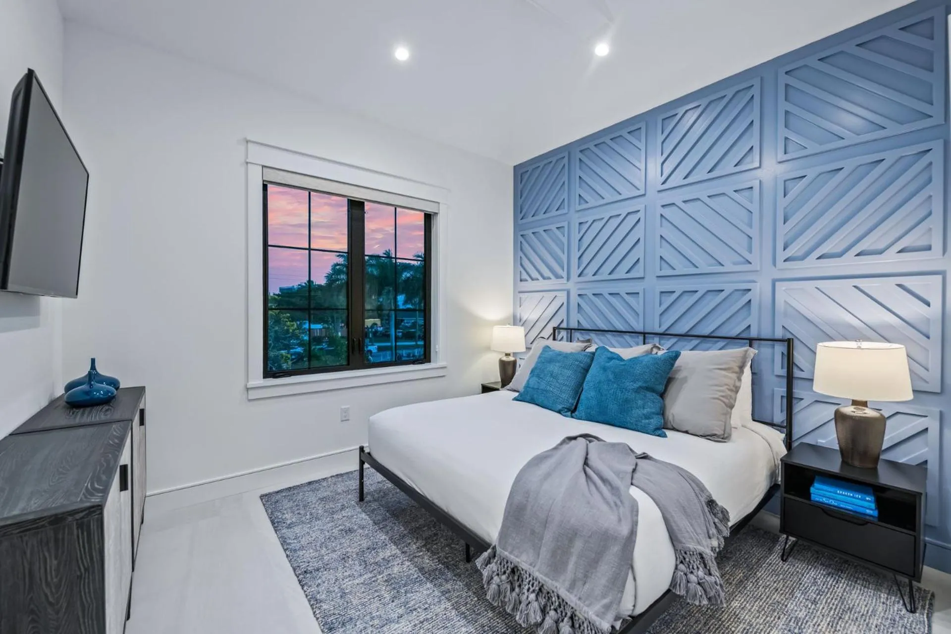 Bedroom, Bed in The Ringling Estate