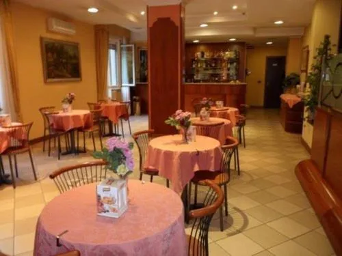 Restaurant/places to eat in York