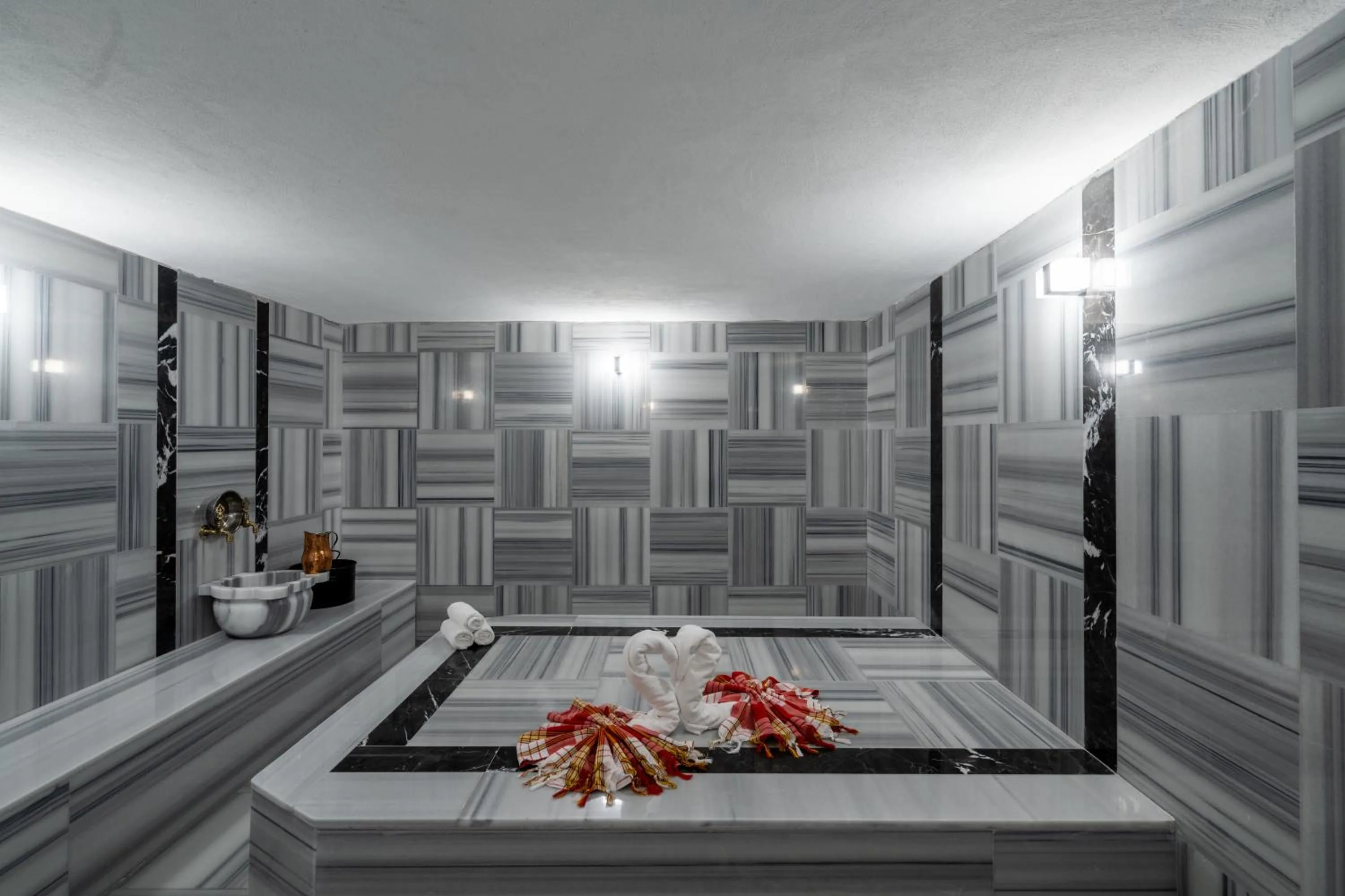 Spa and wellness centre/facilities in PEARLY HOTEL