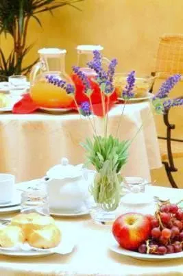 Restaurant/places to eat in Corte Fiorita Albergo Diffuso