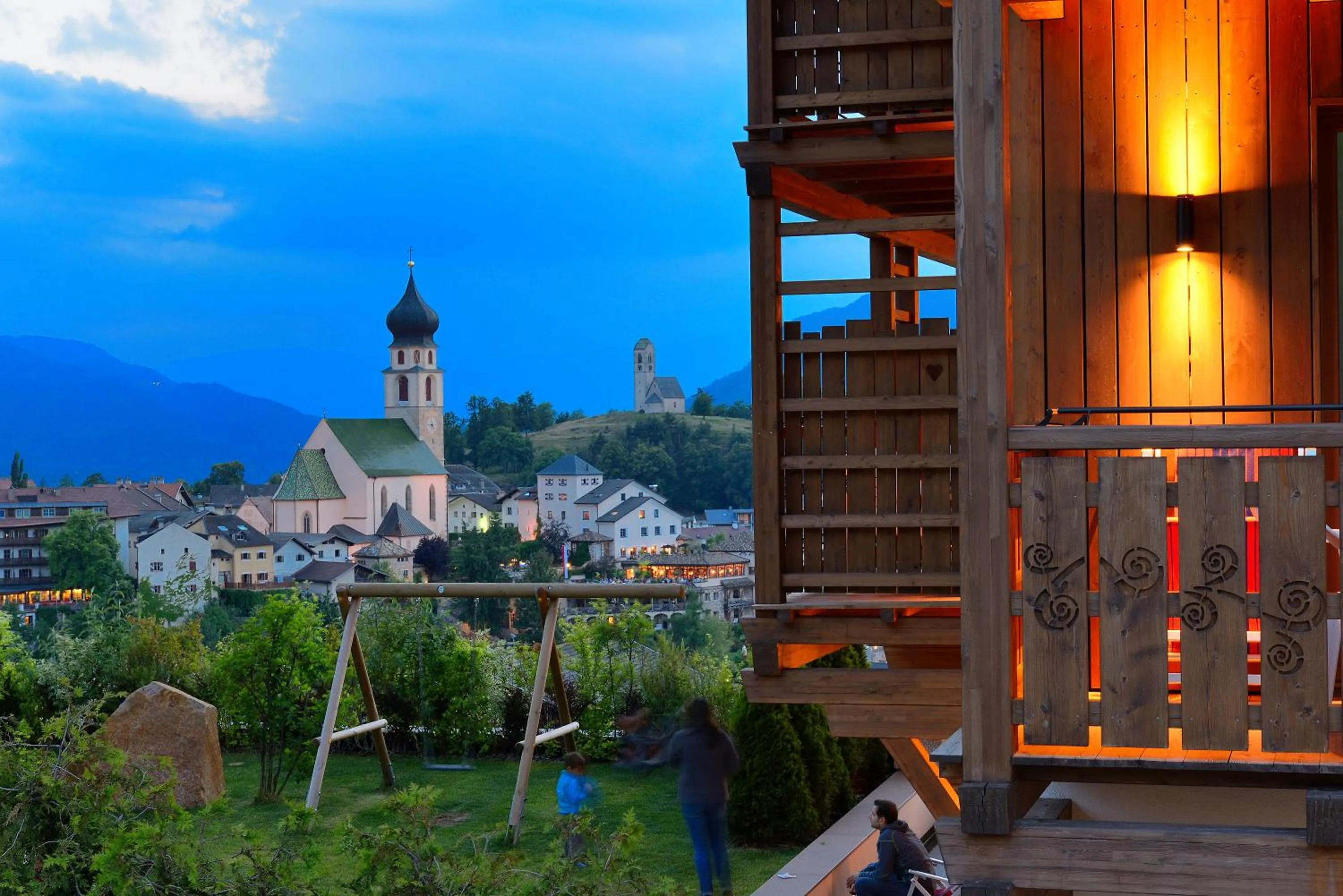 Bird's eye view in Hotel Emmy - five elements