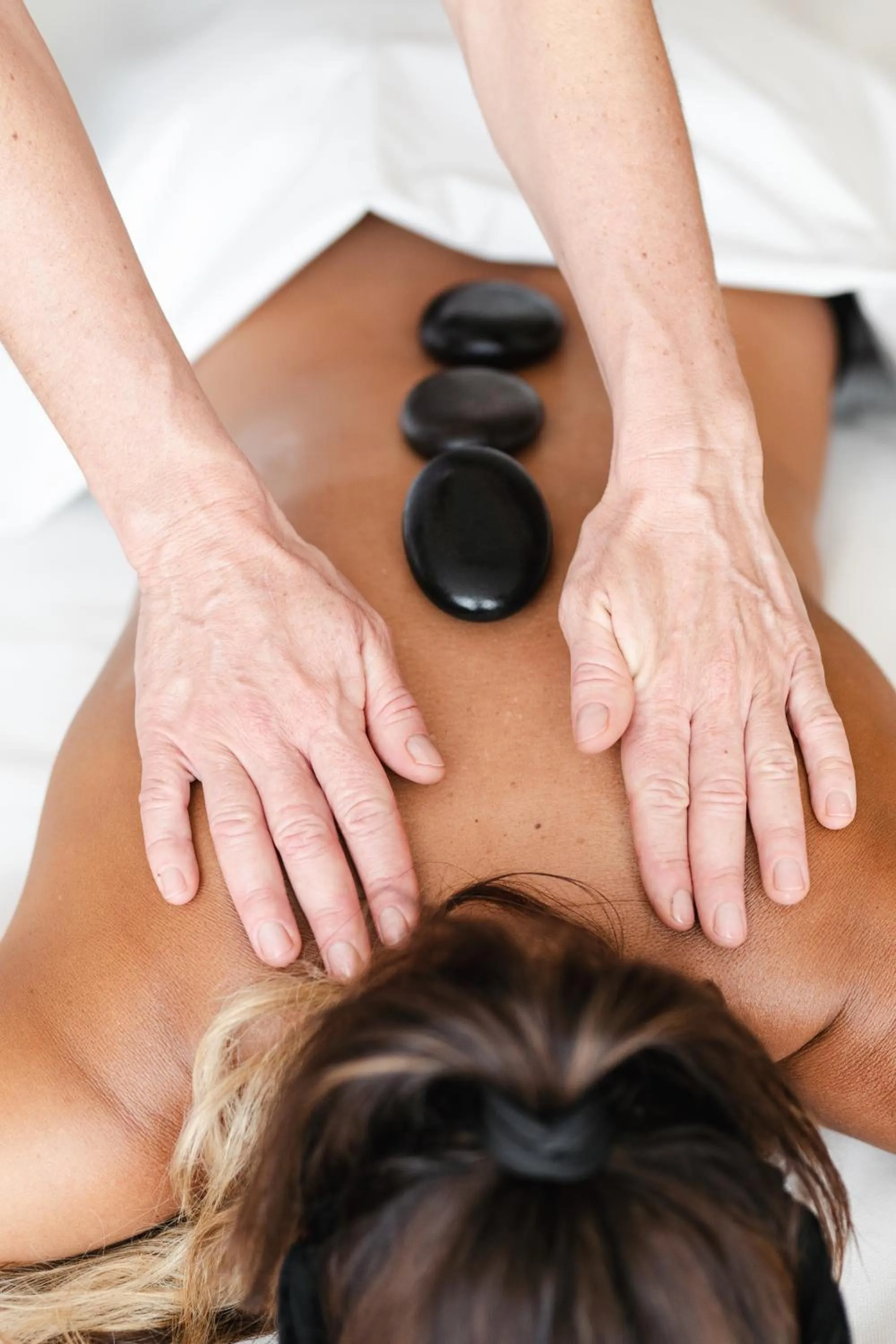 Massage in Hotel Emmy - five elements