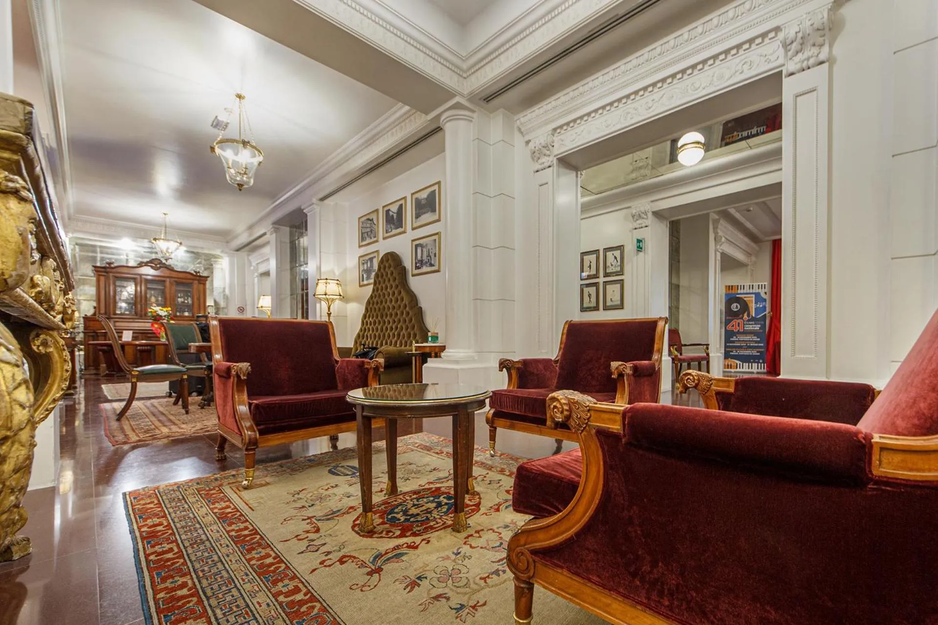 Lobby or reception in Hotel Albani Firenze