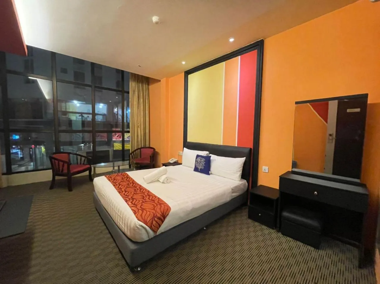 Photo of the whole room, Bed in Rae Hotel Bukit Bintang