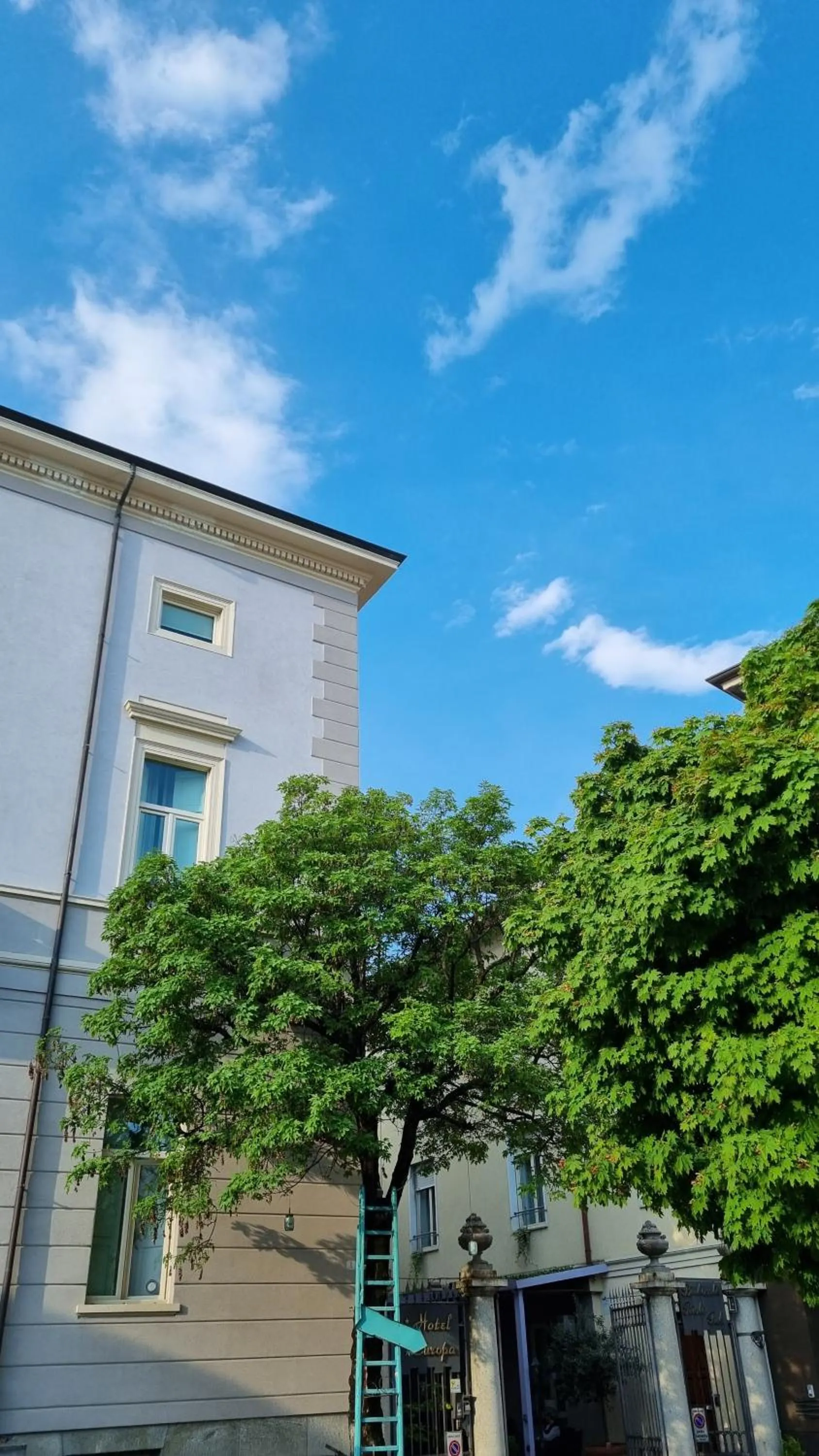 Property building in Hotel Europa Varese