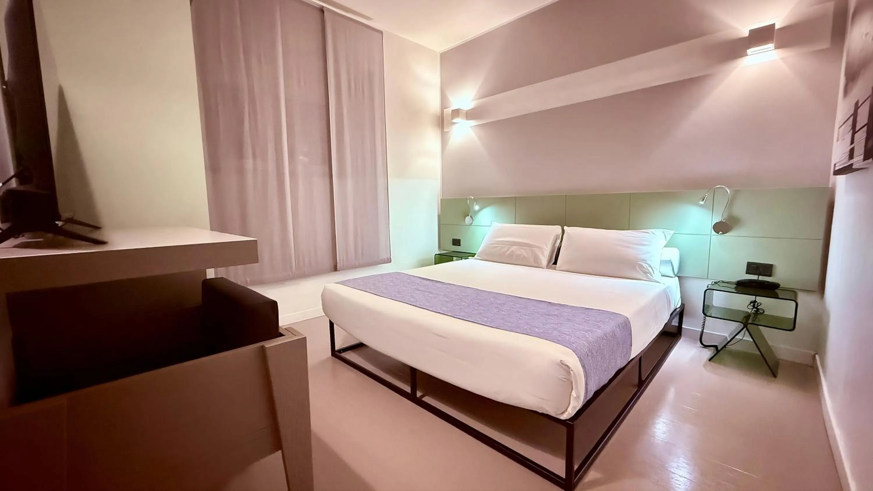 Bed in Hotel Europa Varese