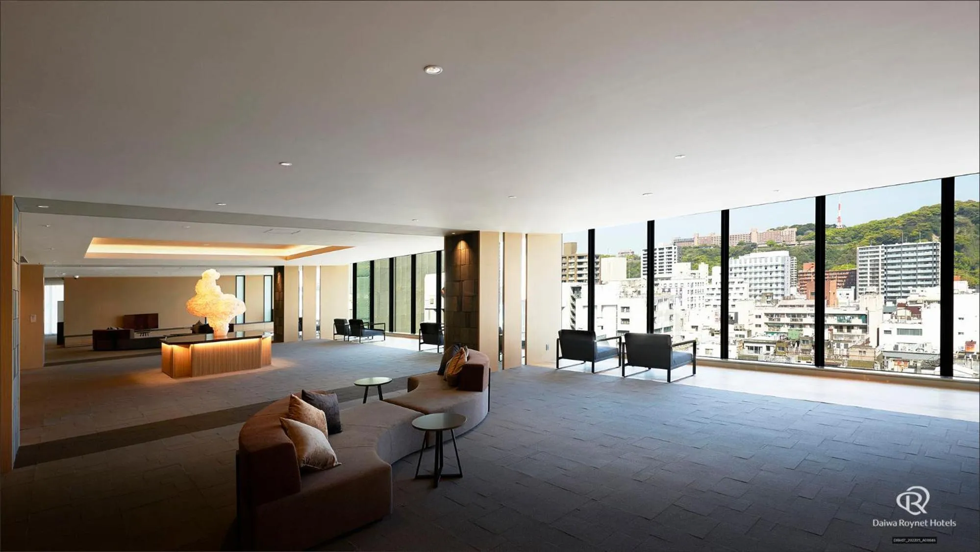 Lobby or reception, Bed in Daiwa Roynet Hotel Kagoshima Tenmonkan PREMIER - former Daiwa Roynet Hotel Kagoshima Tenmonkan