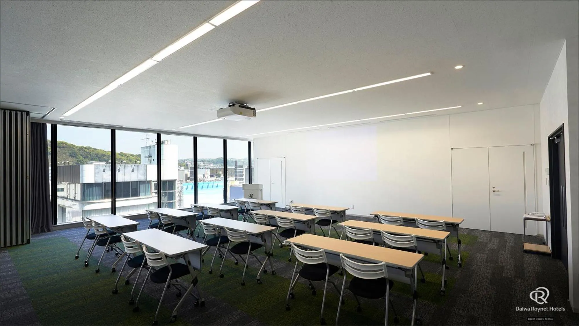 Meeting/conference room in Daiwa Roynet Hotel Kagoshima Tenmonkan PREMIER - former Daiwa Roynet Hotel Kagoshima Tenmonkan