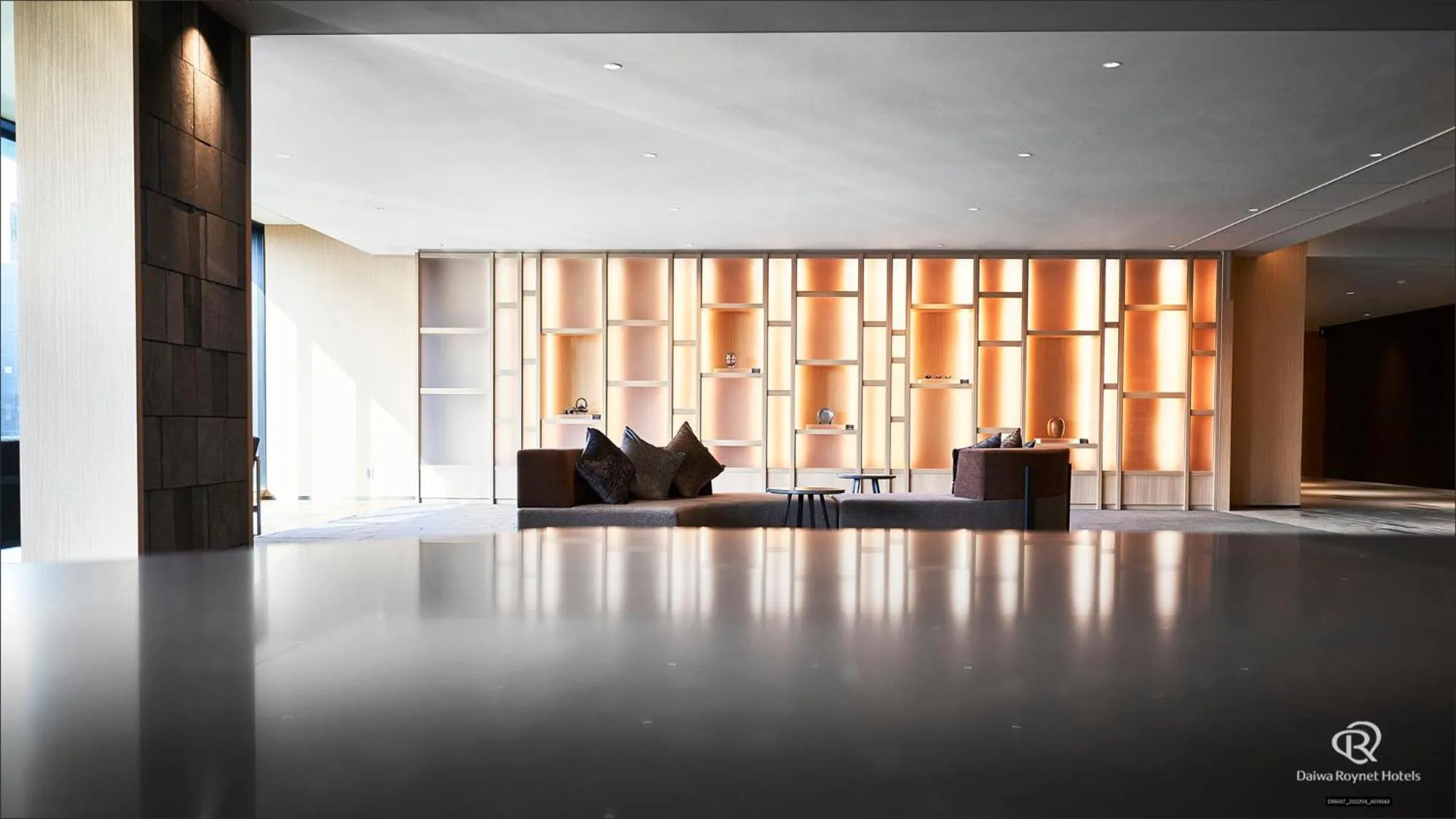 Lobby or reception in Daiwa Roynet Hotel Kagoshima Tenmonkan PREMIER - former Daiwa Roynet Hotel Kagoshima Tenmonkan