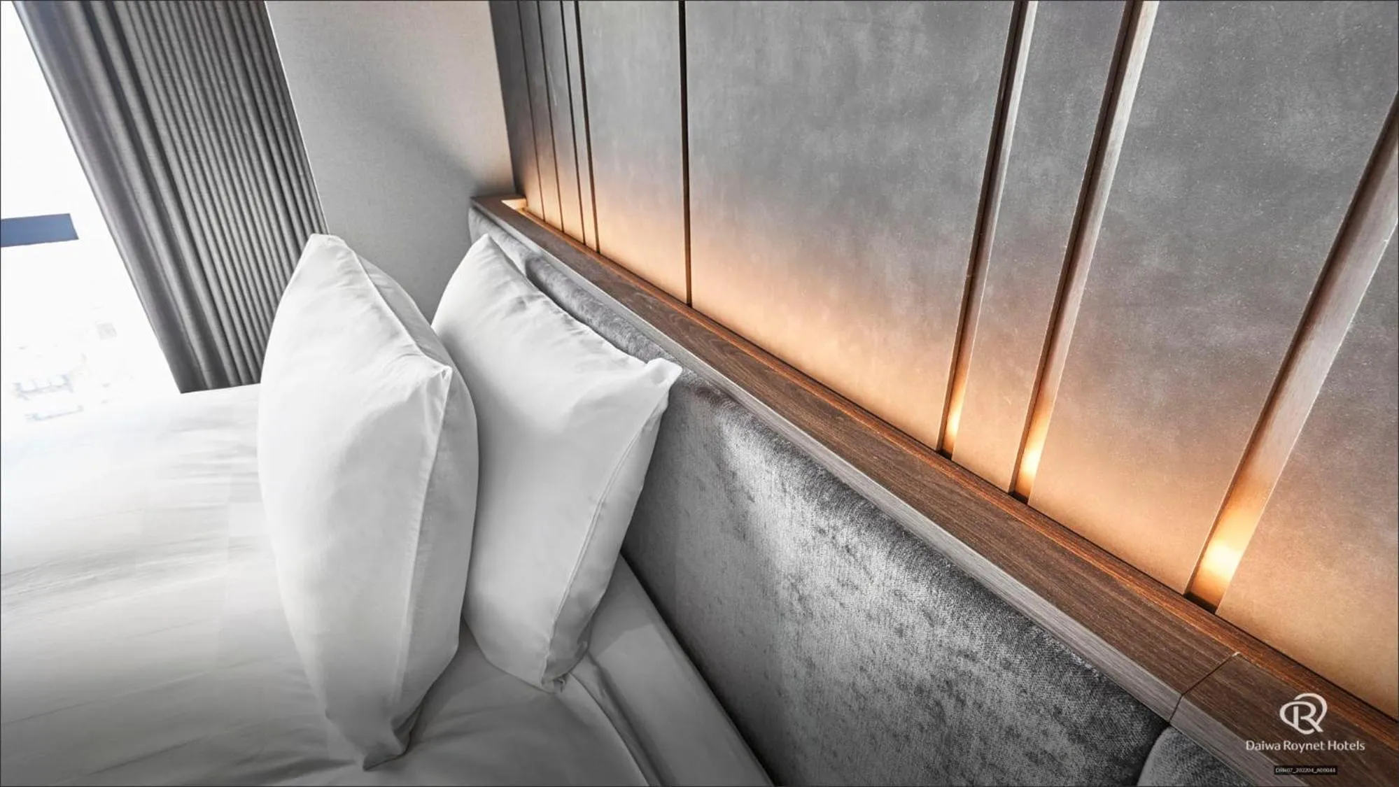 Bed in Daiwa Roynet Hotel Kagoshima Tenmonkan PREMIER - former Daiwa Roynet Hotel Kagoshima Tenmonkan